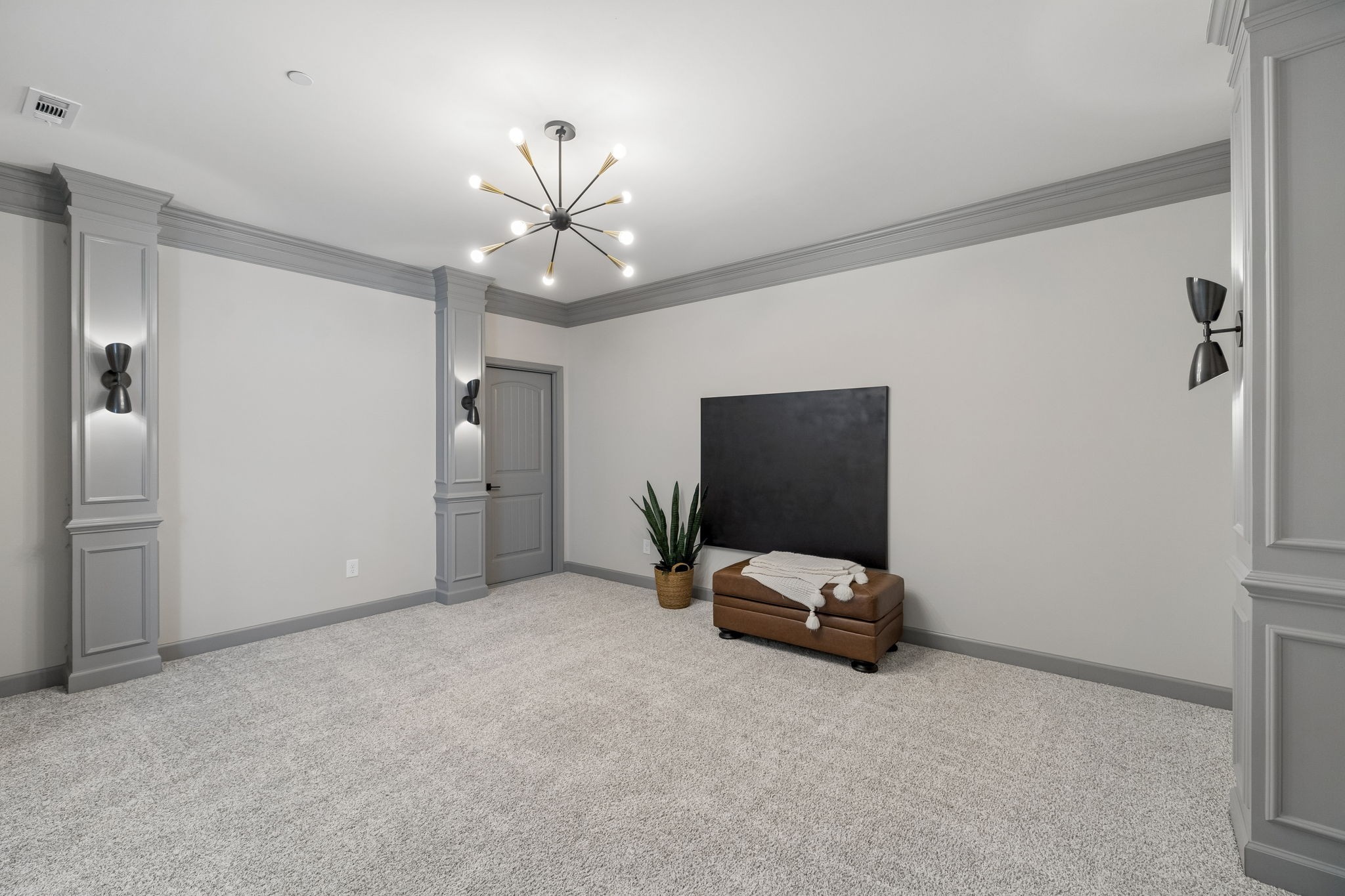 4062 San Gabriel Ln