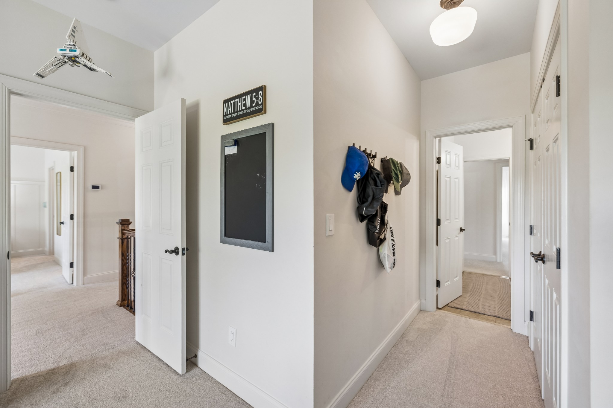 555 Avon River Rd