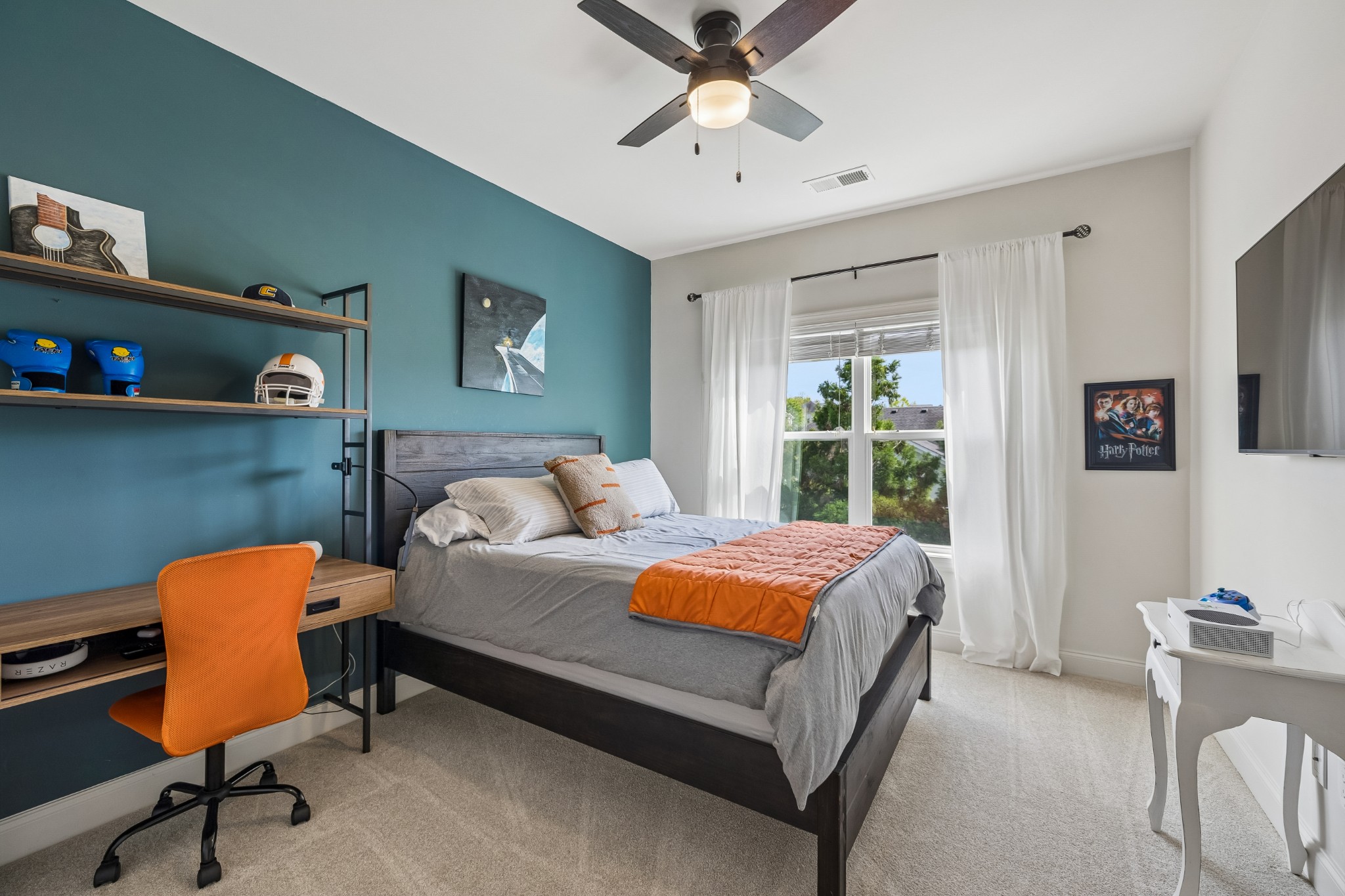 555 Avon River Rd