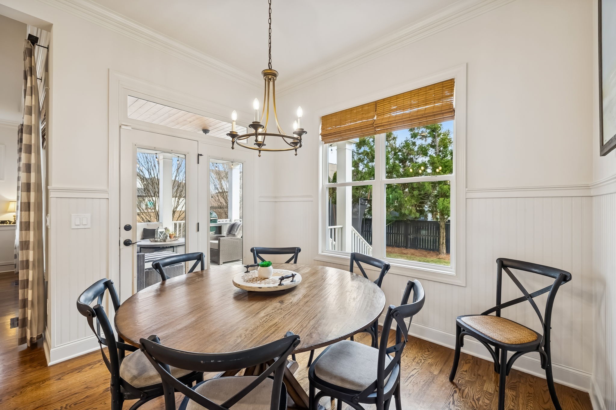 555 Avon River Rd