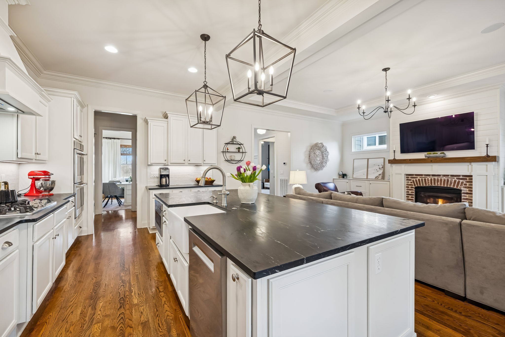 555 Avon River Rd