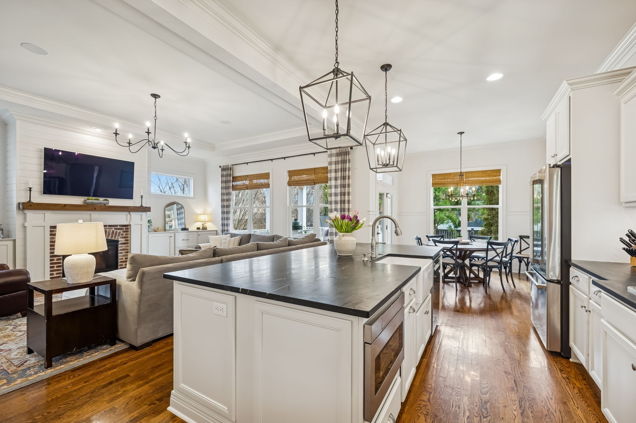555 Avon River Rd