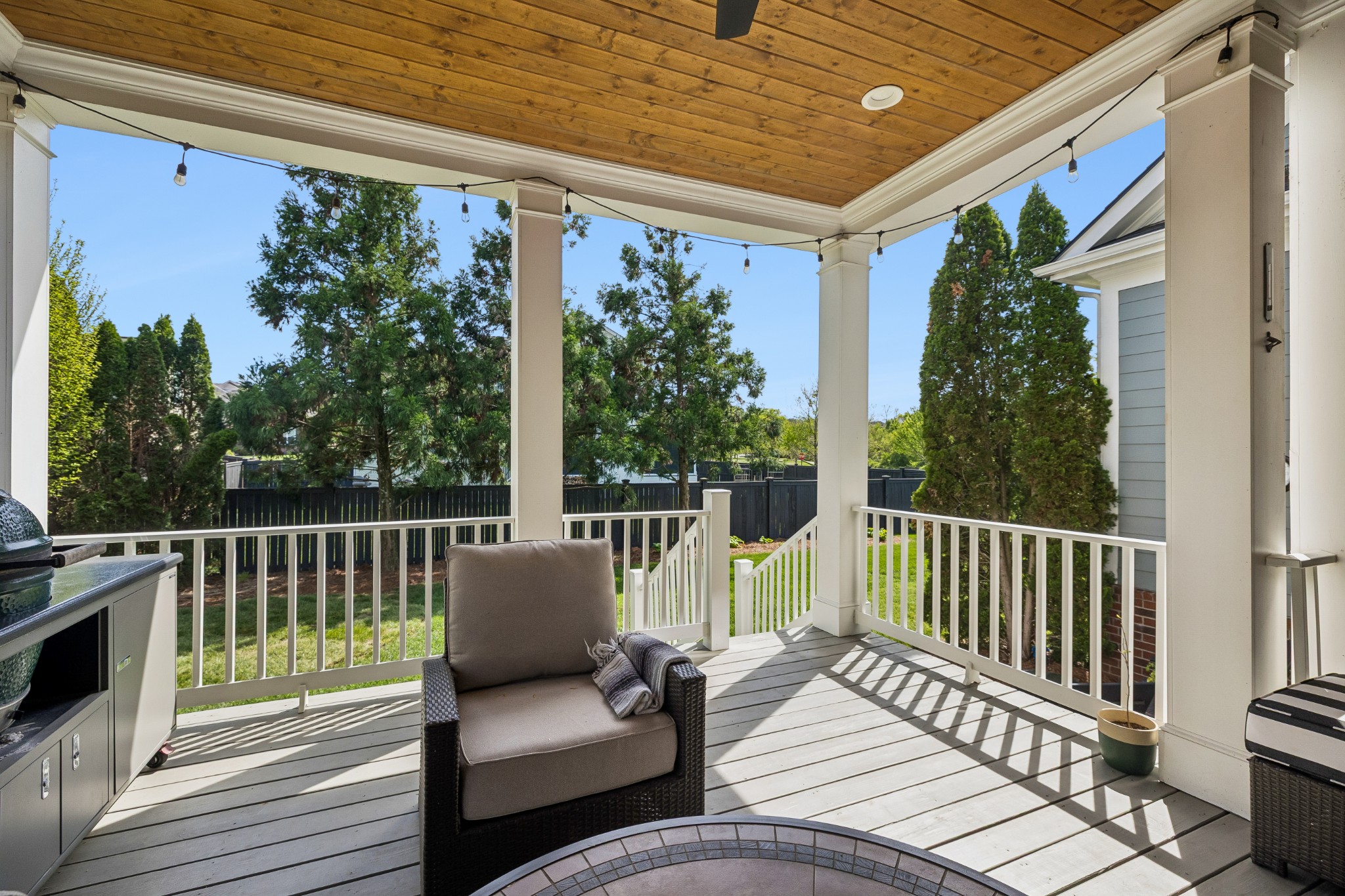555 Avon River Rd