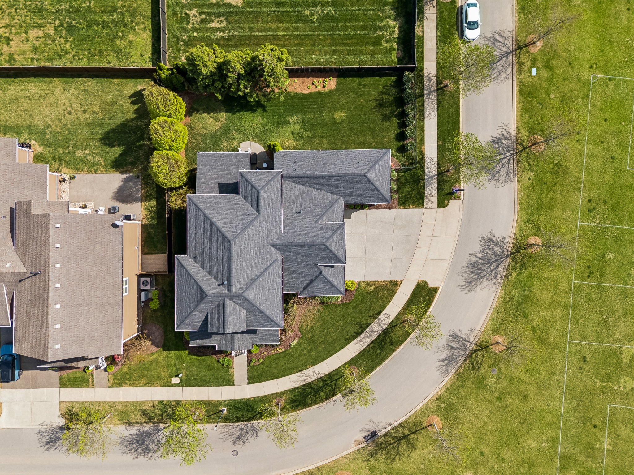 555 Avon River Rd