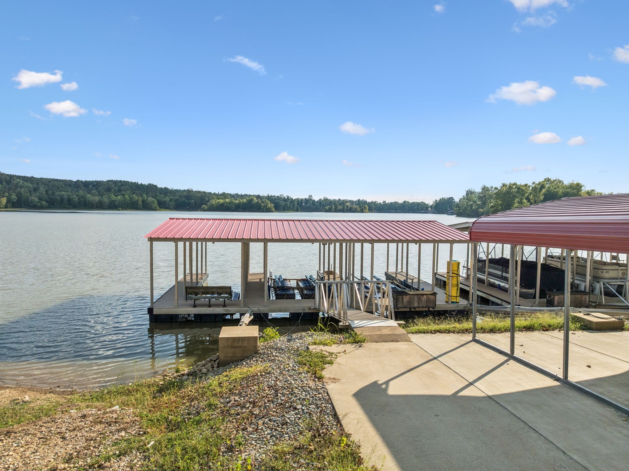 824 Driftwood Dr