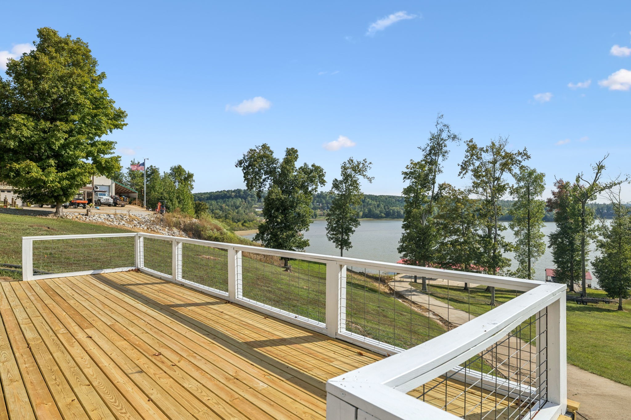 824 Driftwood Dr