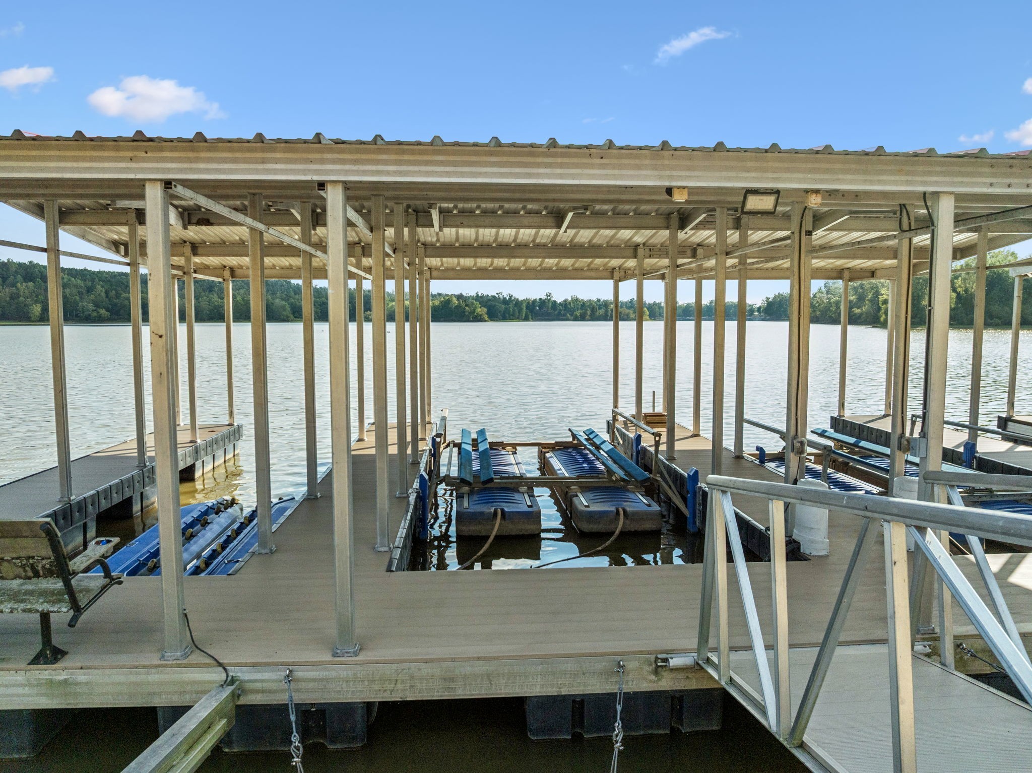 824 Driftwood Dr