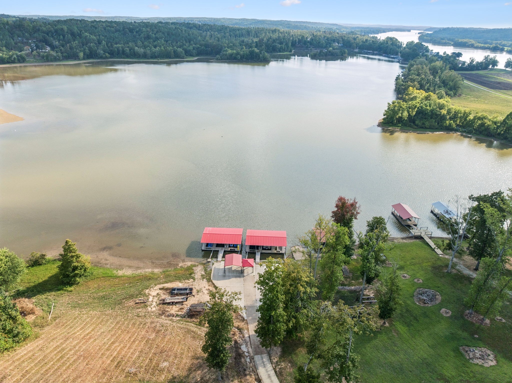 824 Driftwood Dr