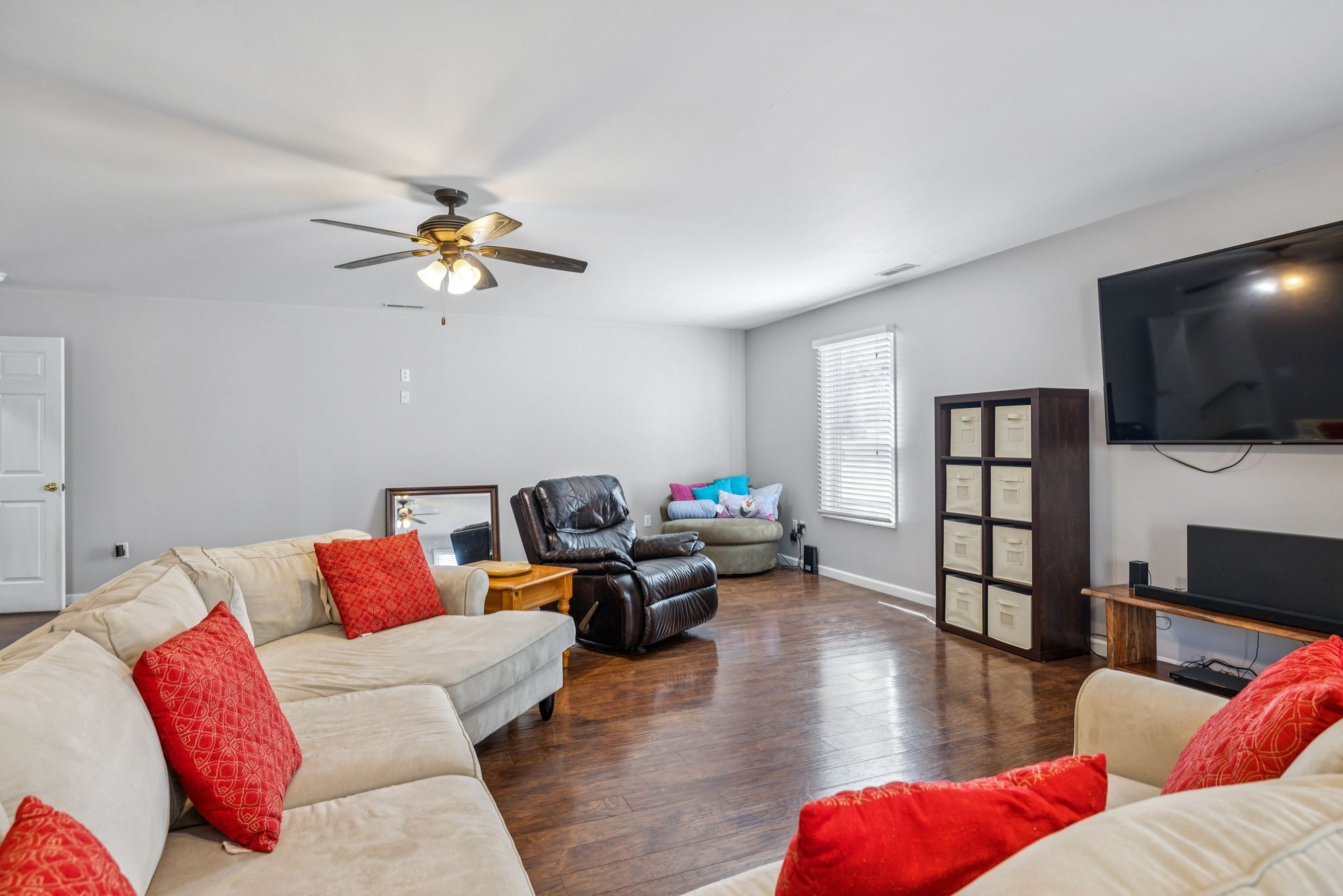 824 Driftwood Dr