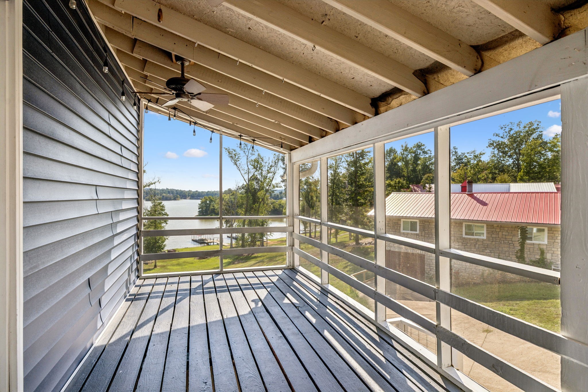 824 Driftwood Dr
