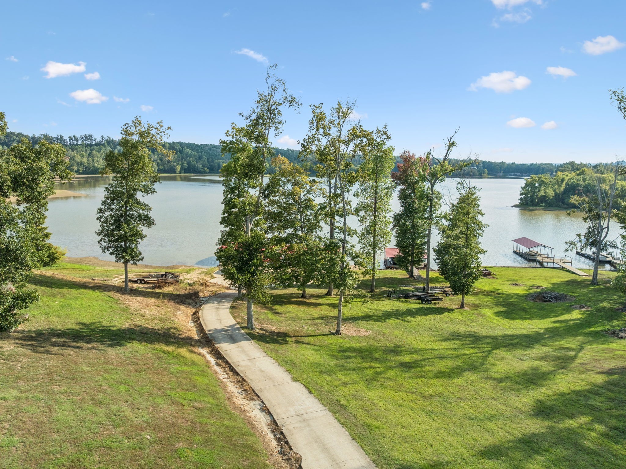 824 Driftwood Dr