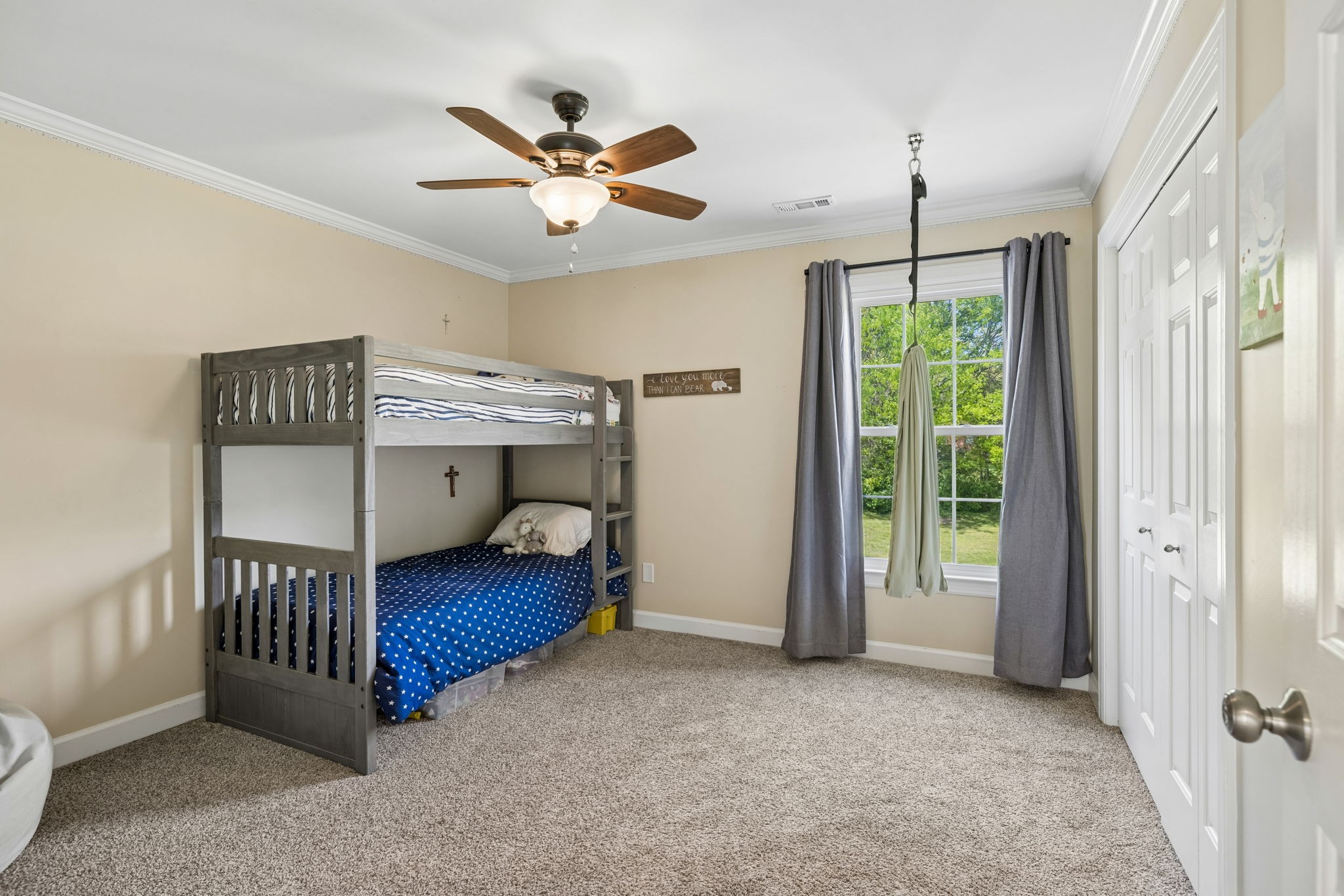 410 Martingale Dr