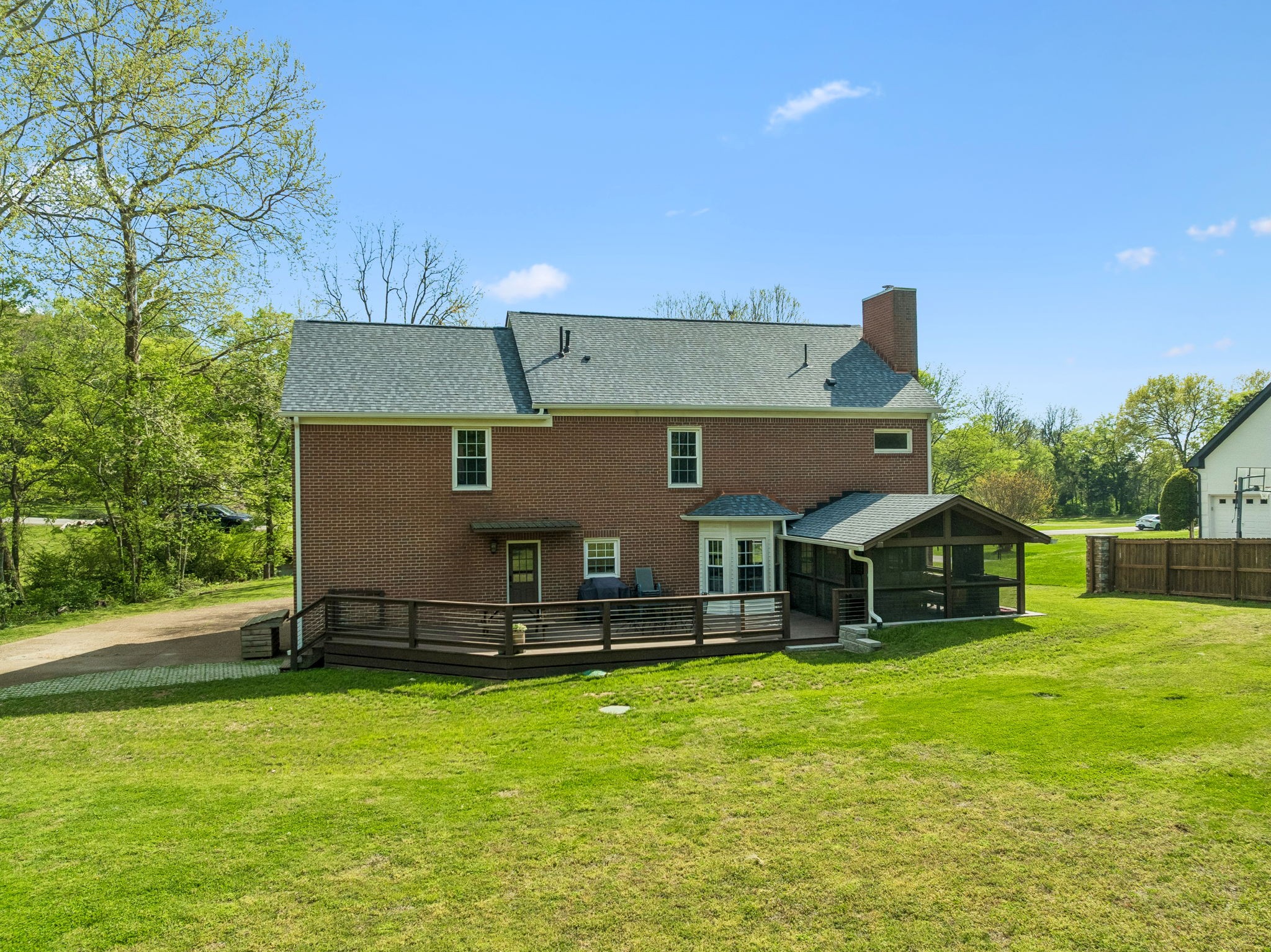 410 Martingale Dr