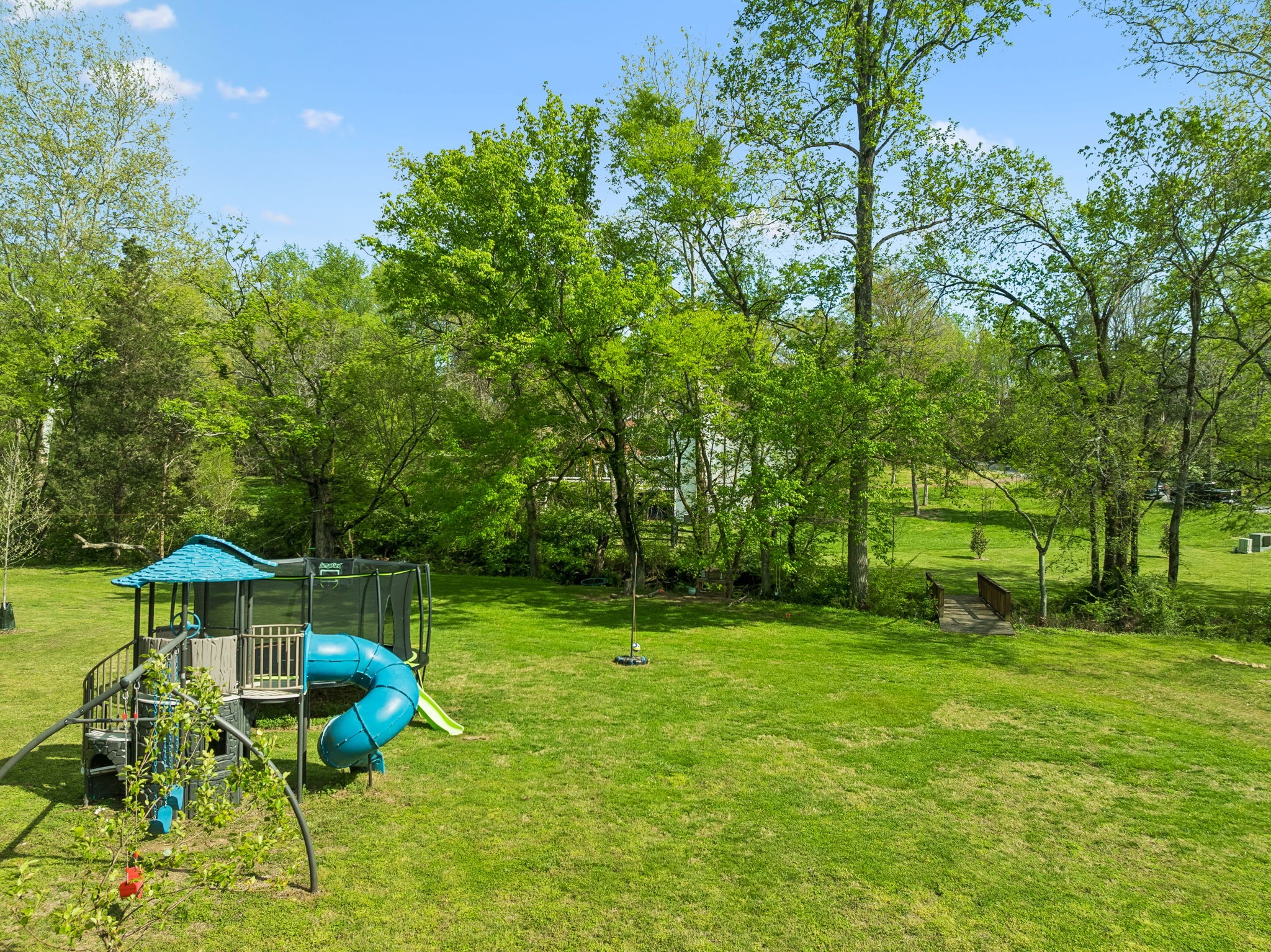 410 Martingale Dr