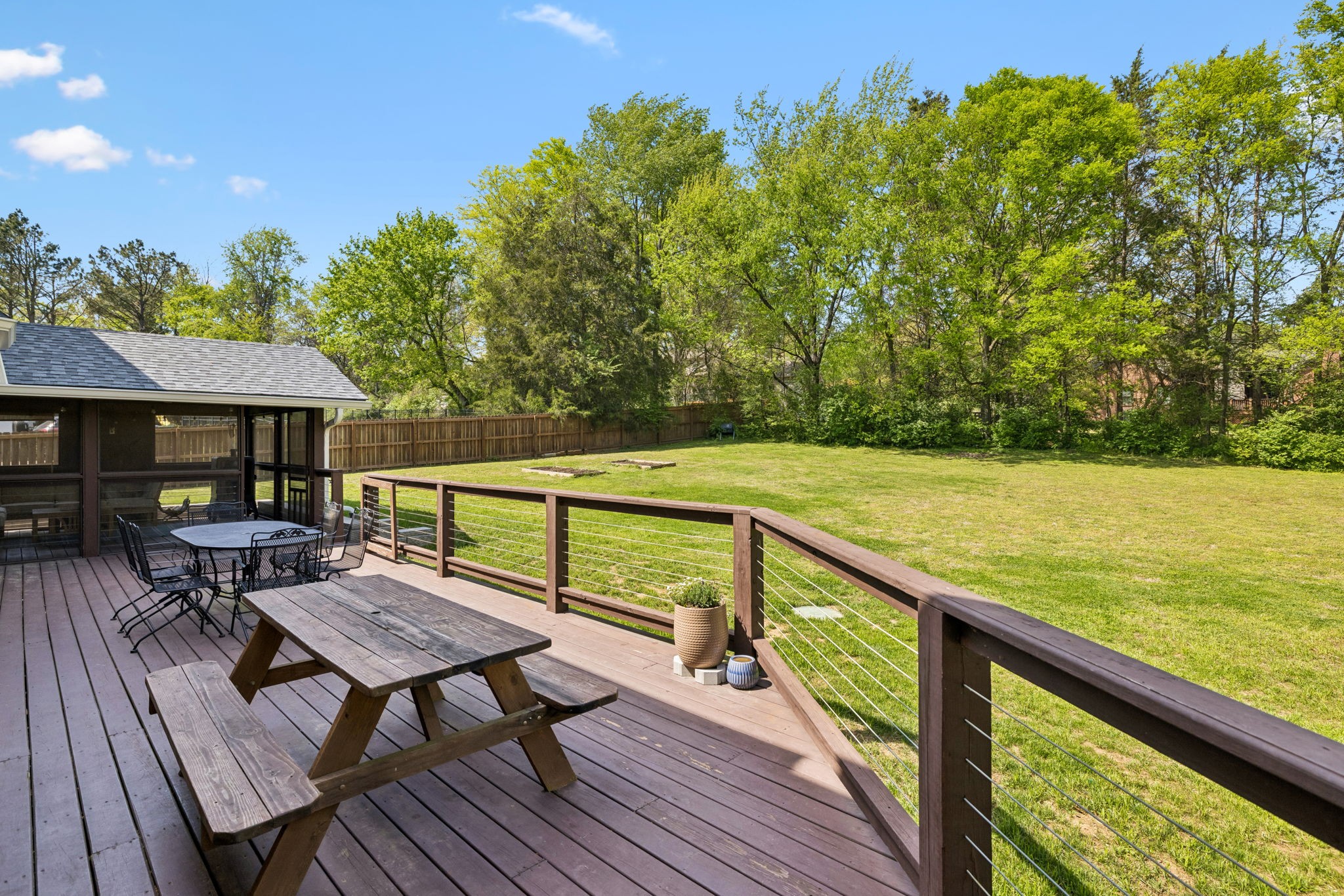 410 Martingale Dr