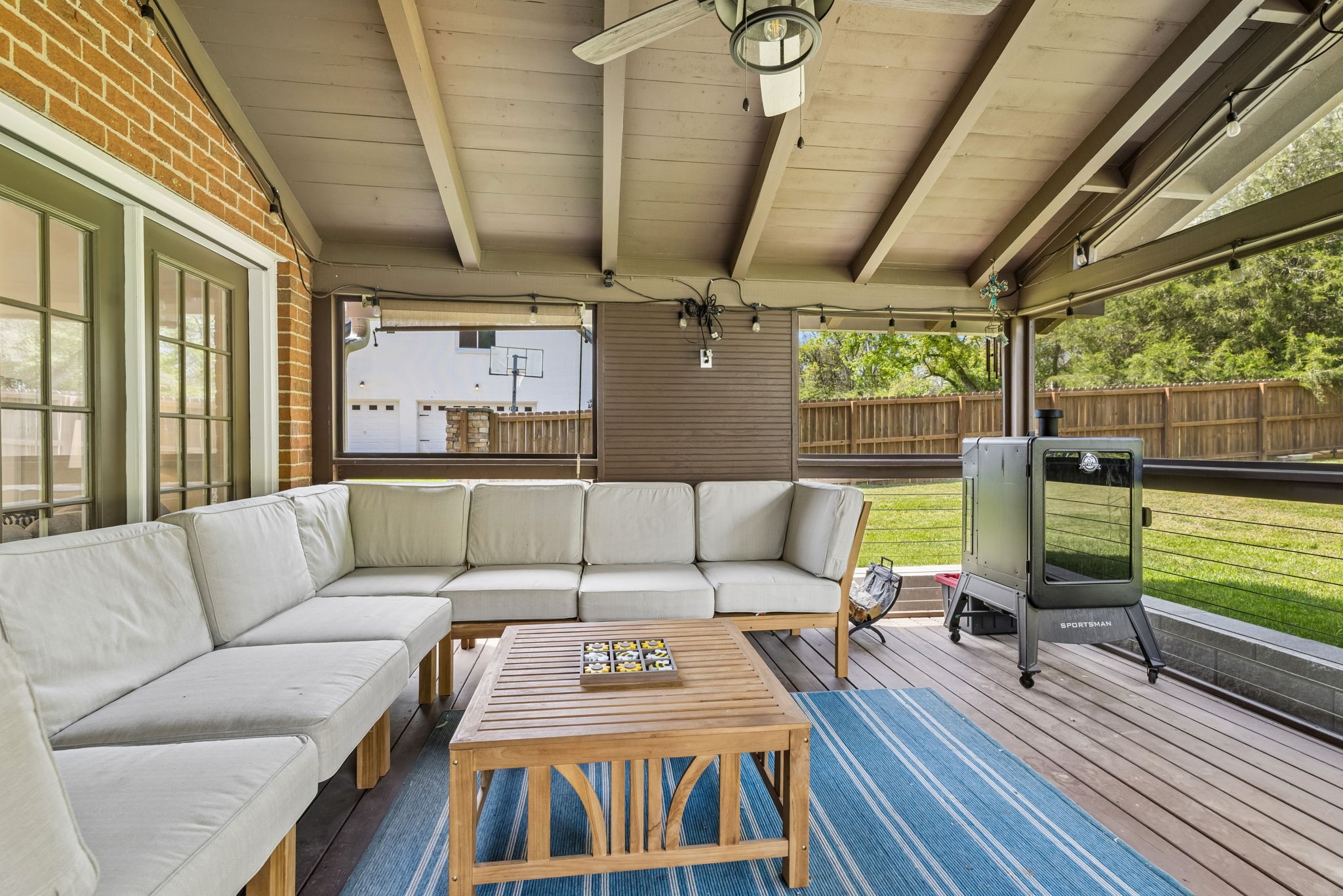 410 Martingale Dr