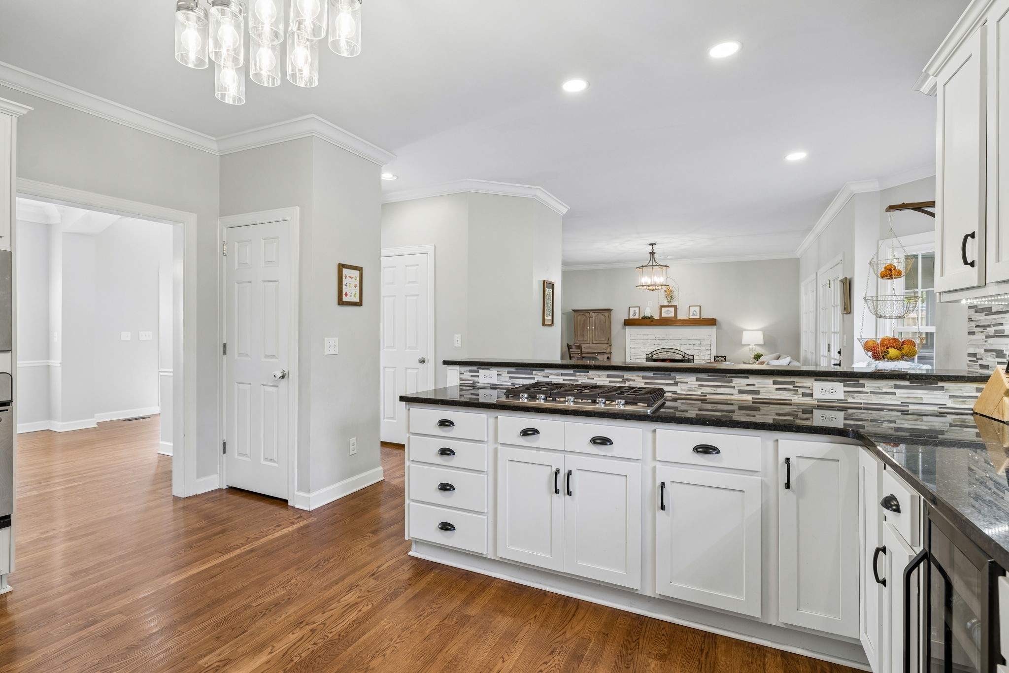 410 Martingale Dr
