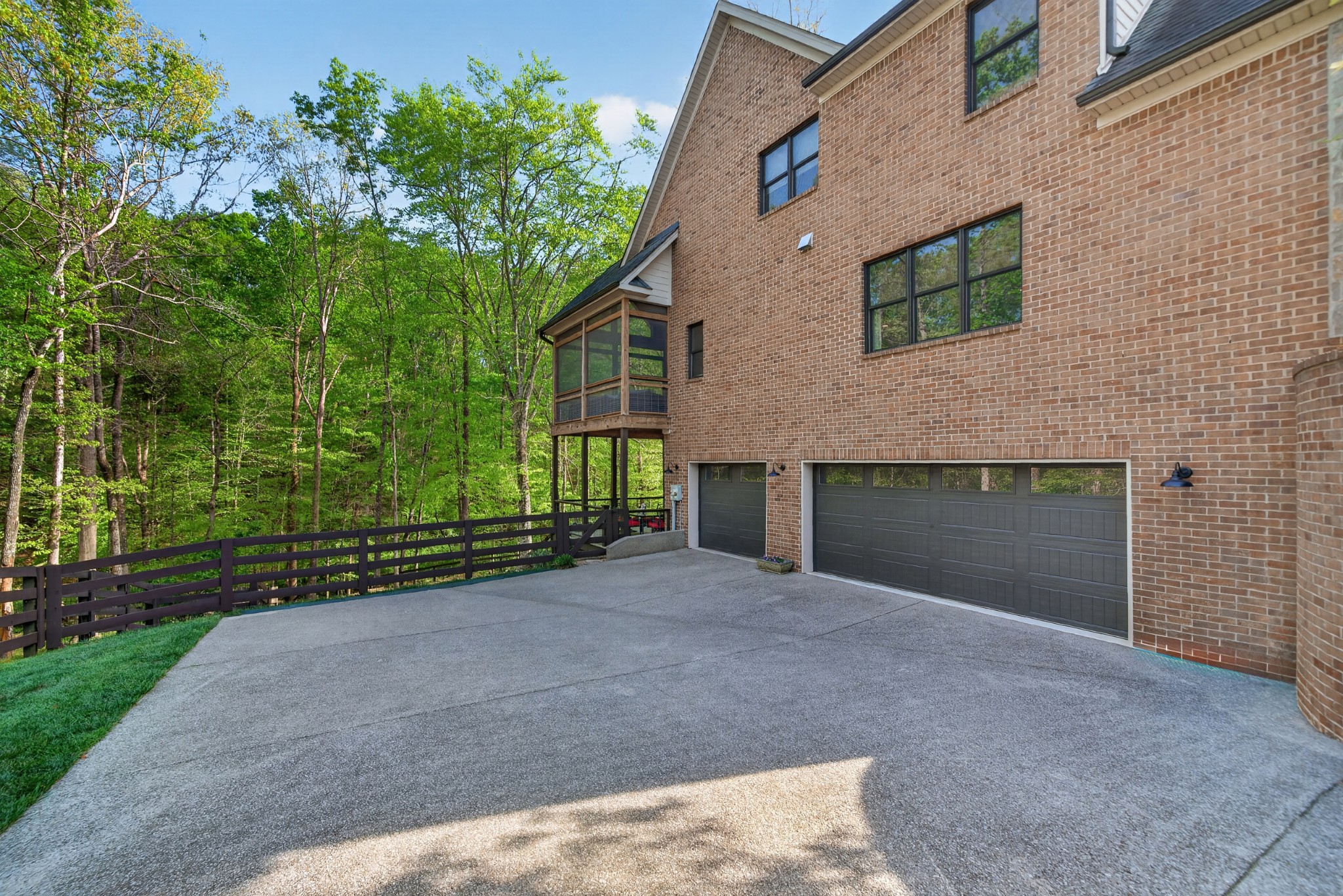 7176 Kyles Creek Dr