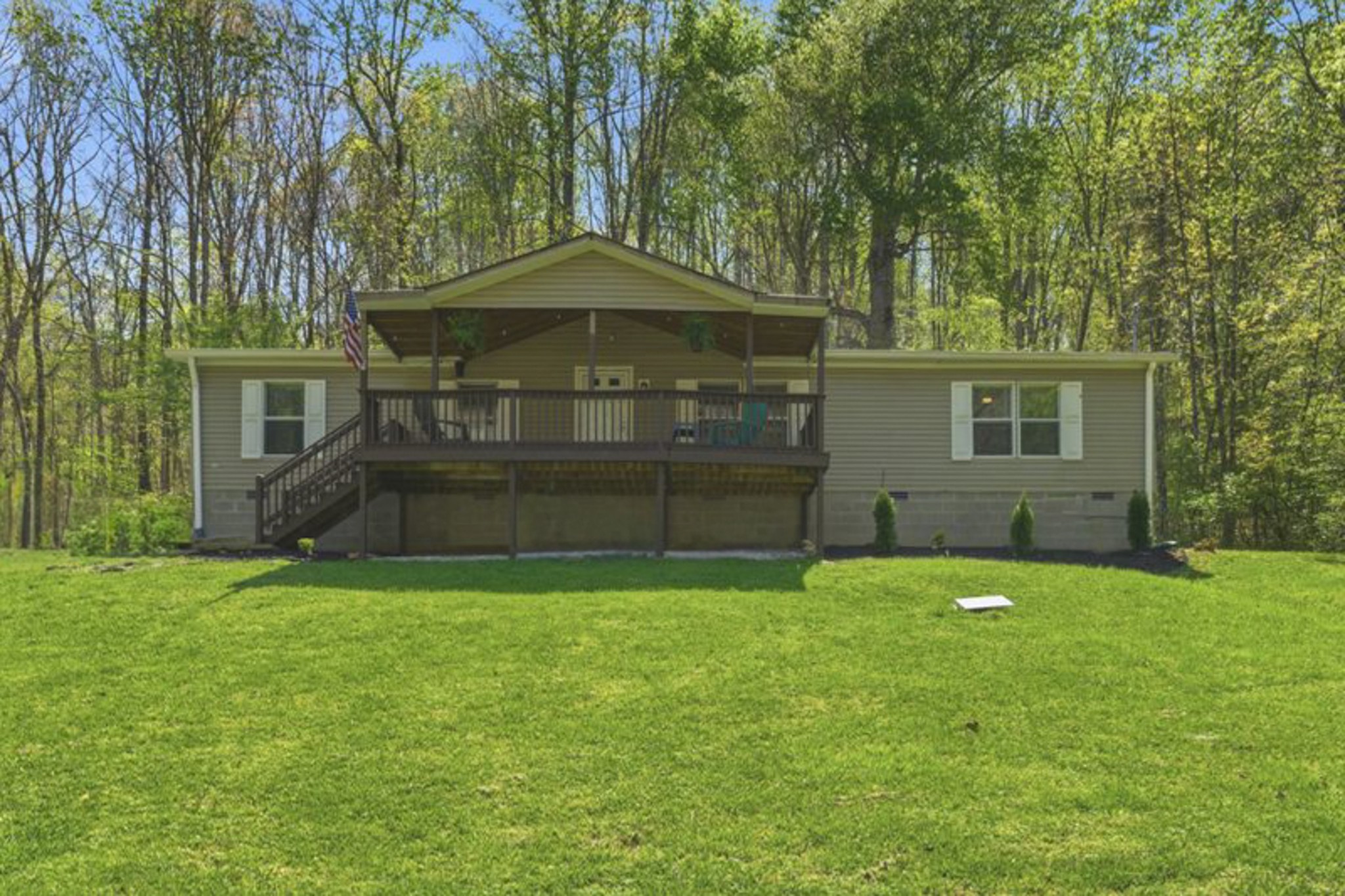 2825 Claylick Rd