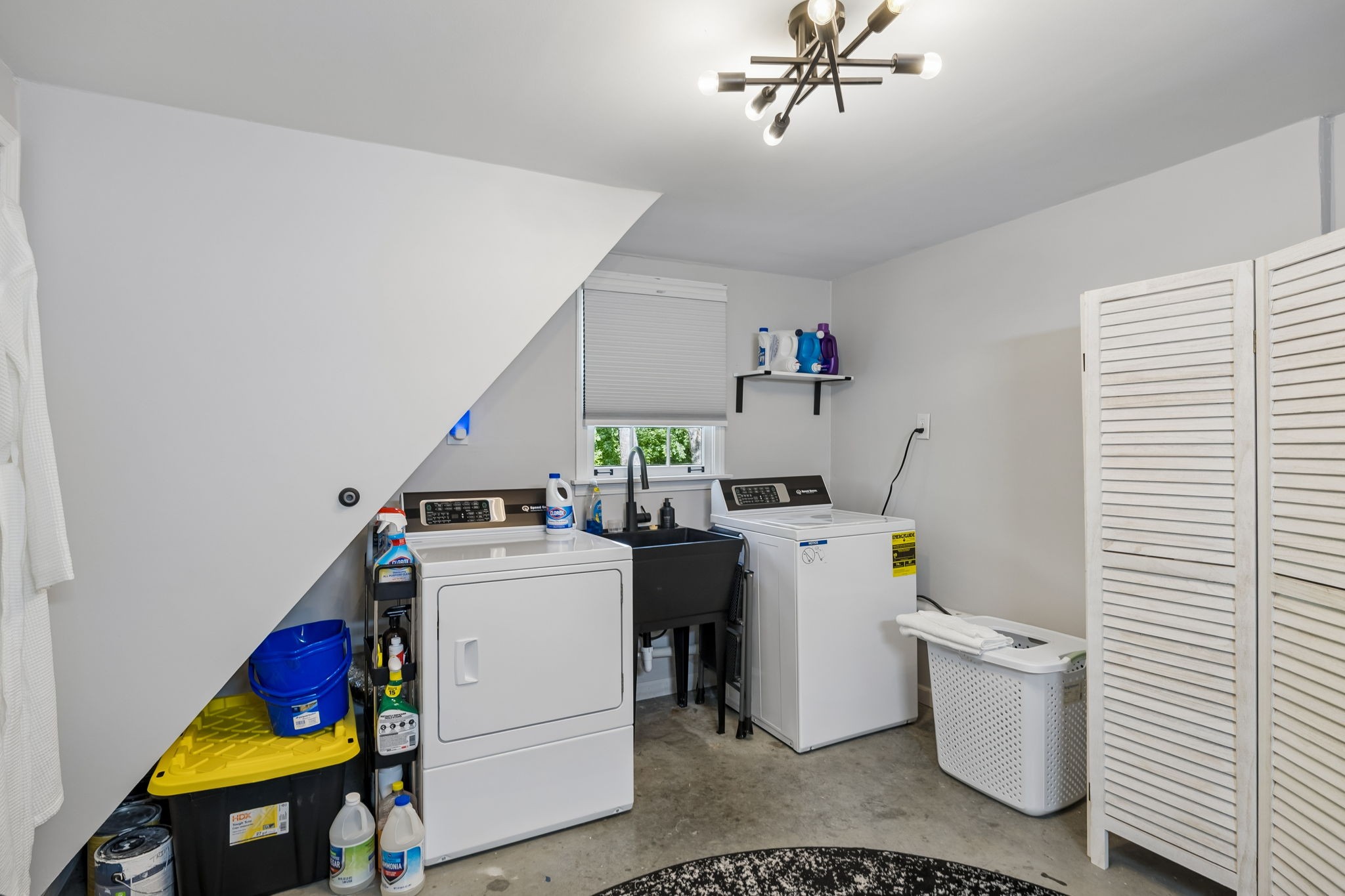 1307 Old Hickory Blvd