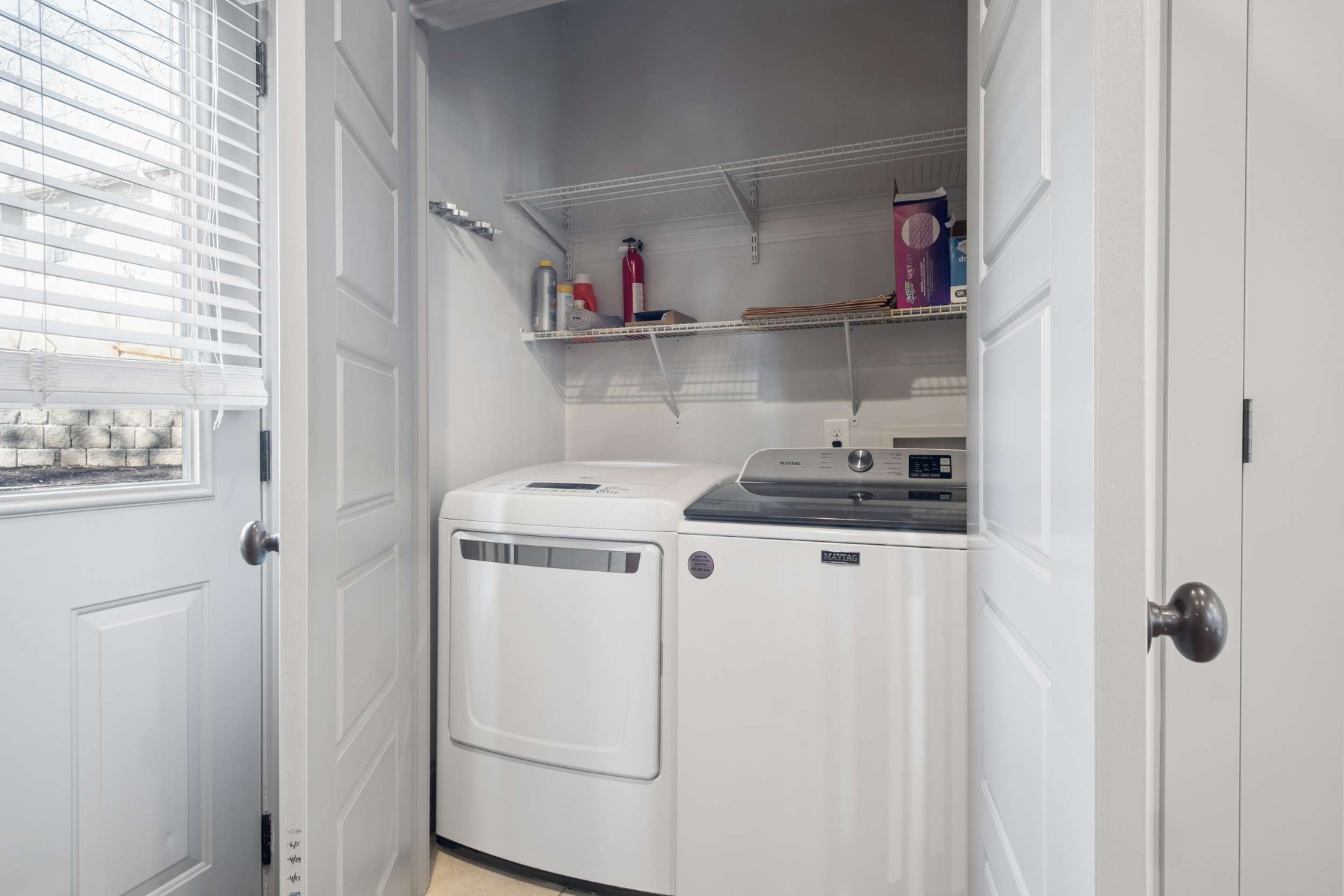 1211 Lillian St