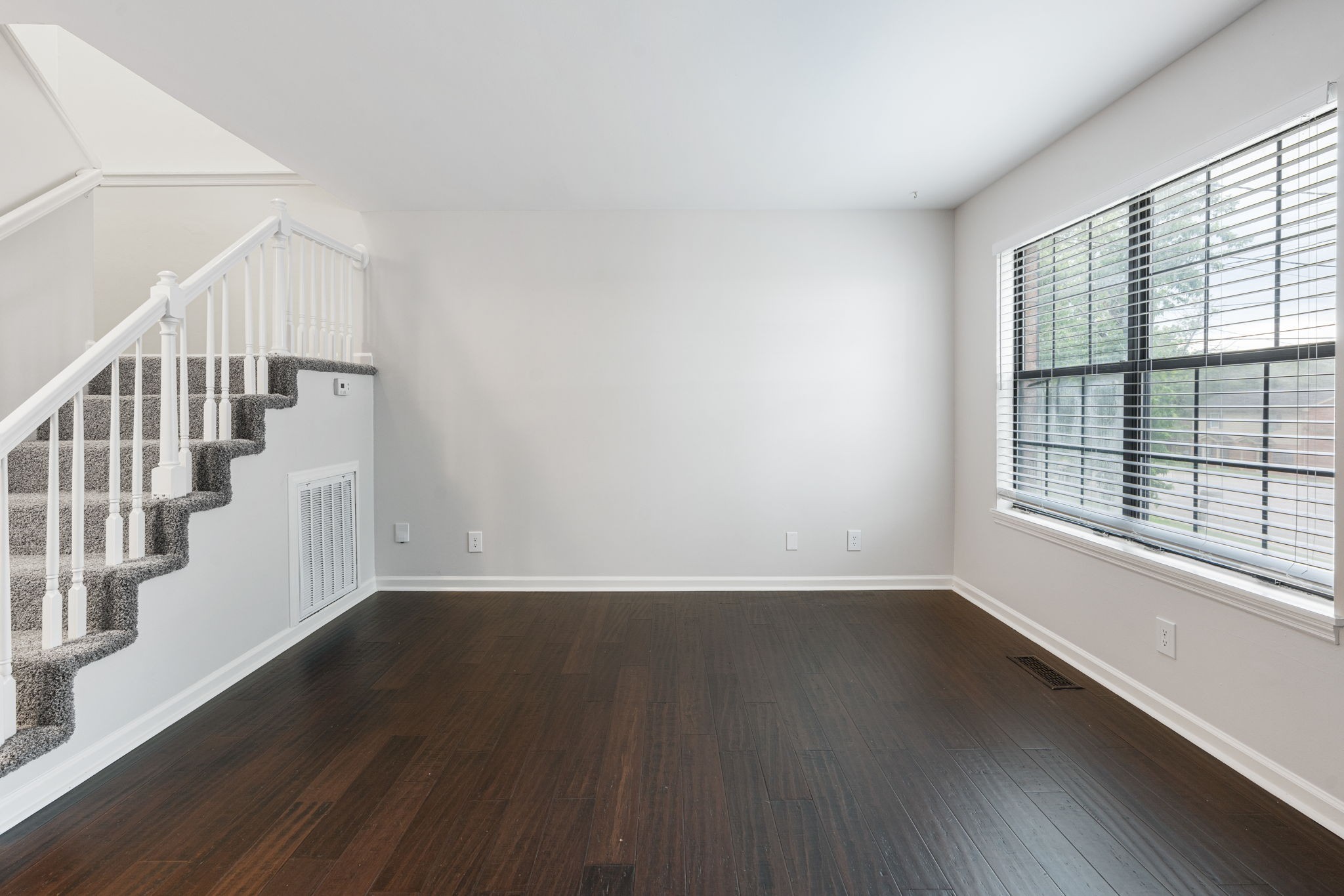 3100 Conviser Dr