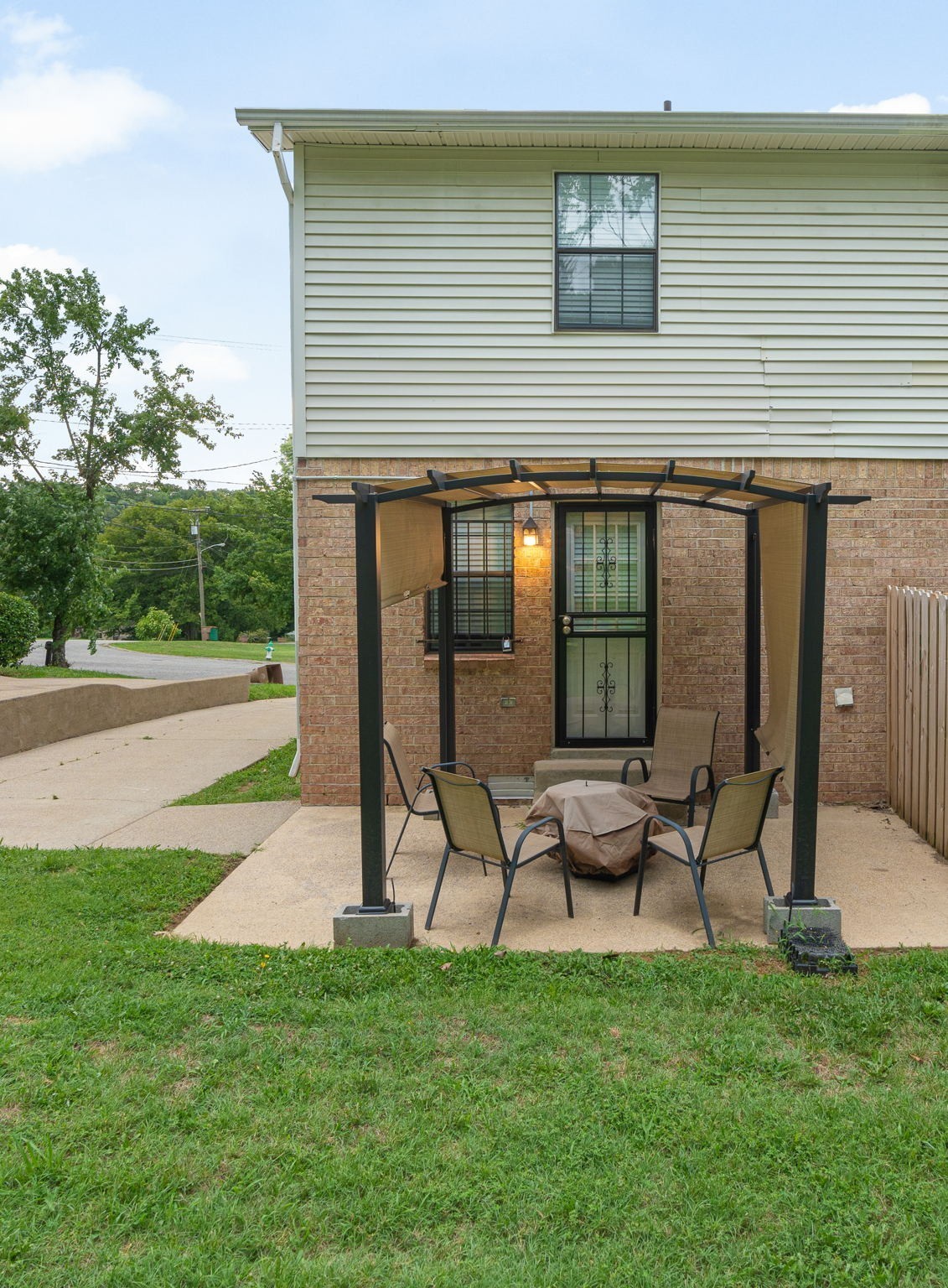 3100 Conviser Dr