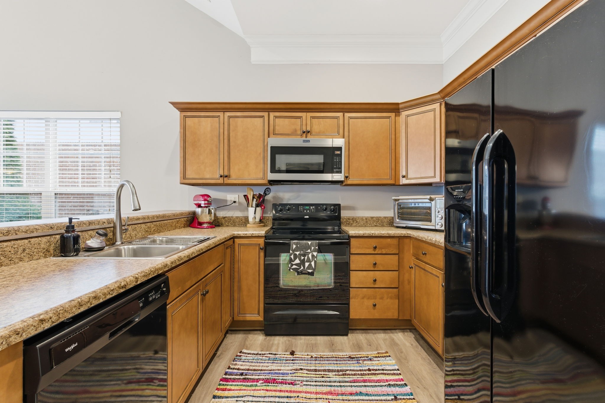 814 Bracken Trl