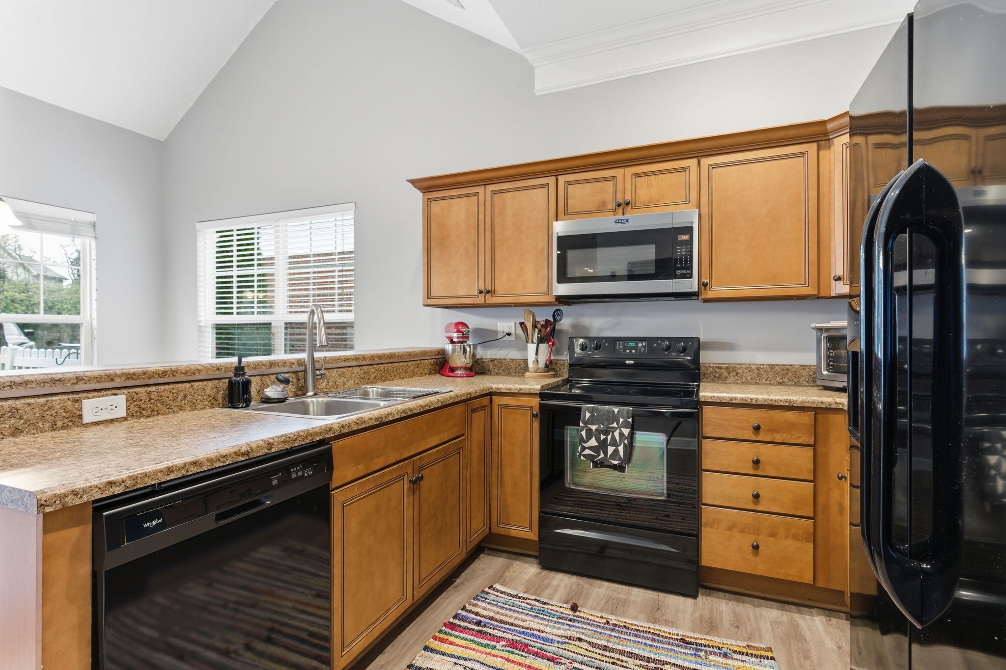 814 Bracken Trl