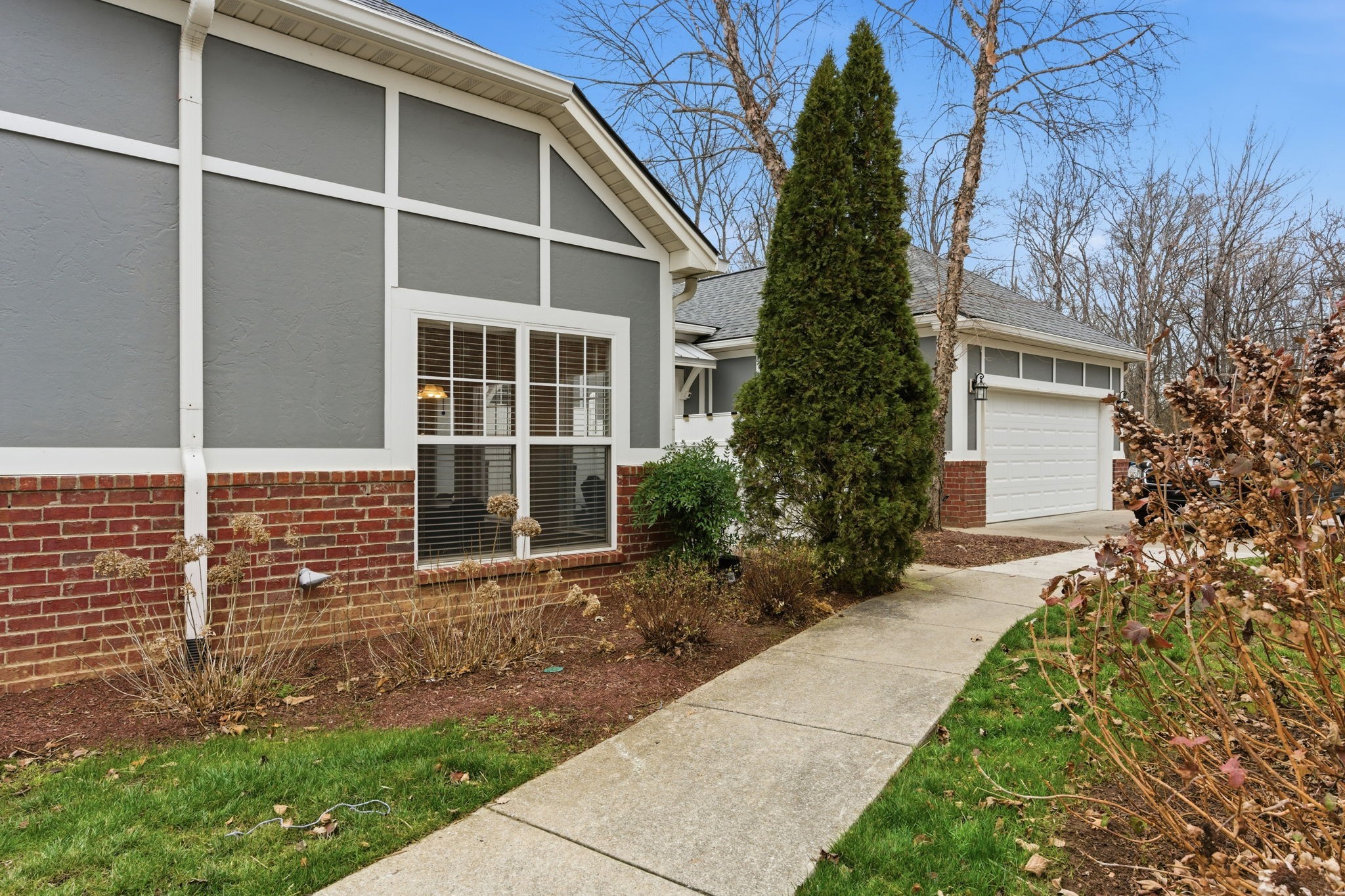 814 Bracken Trl
