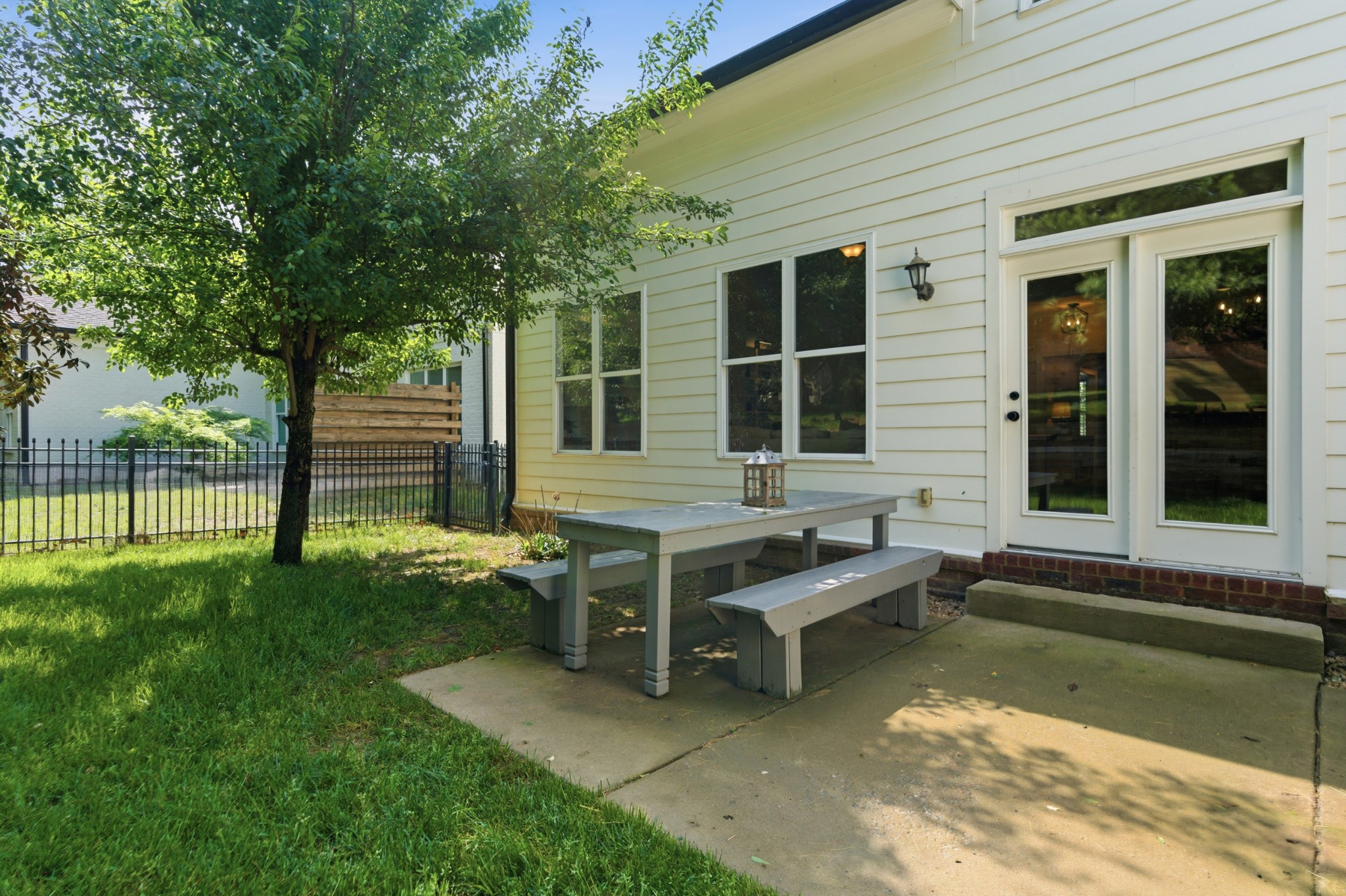 2020 Callaway Park Pl