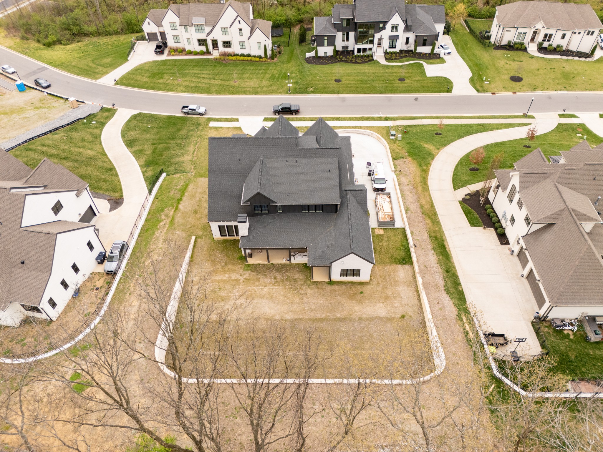 1586 Eastwood Dr
