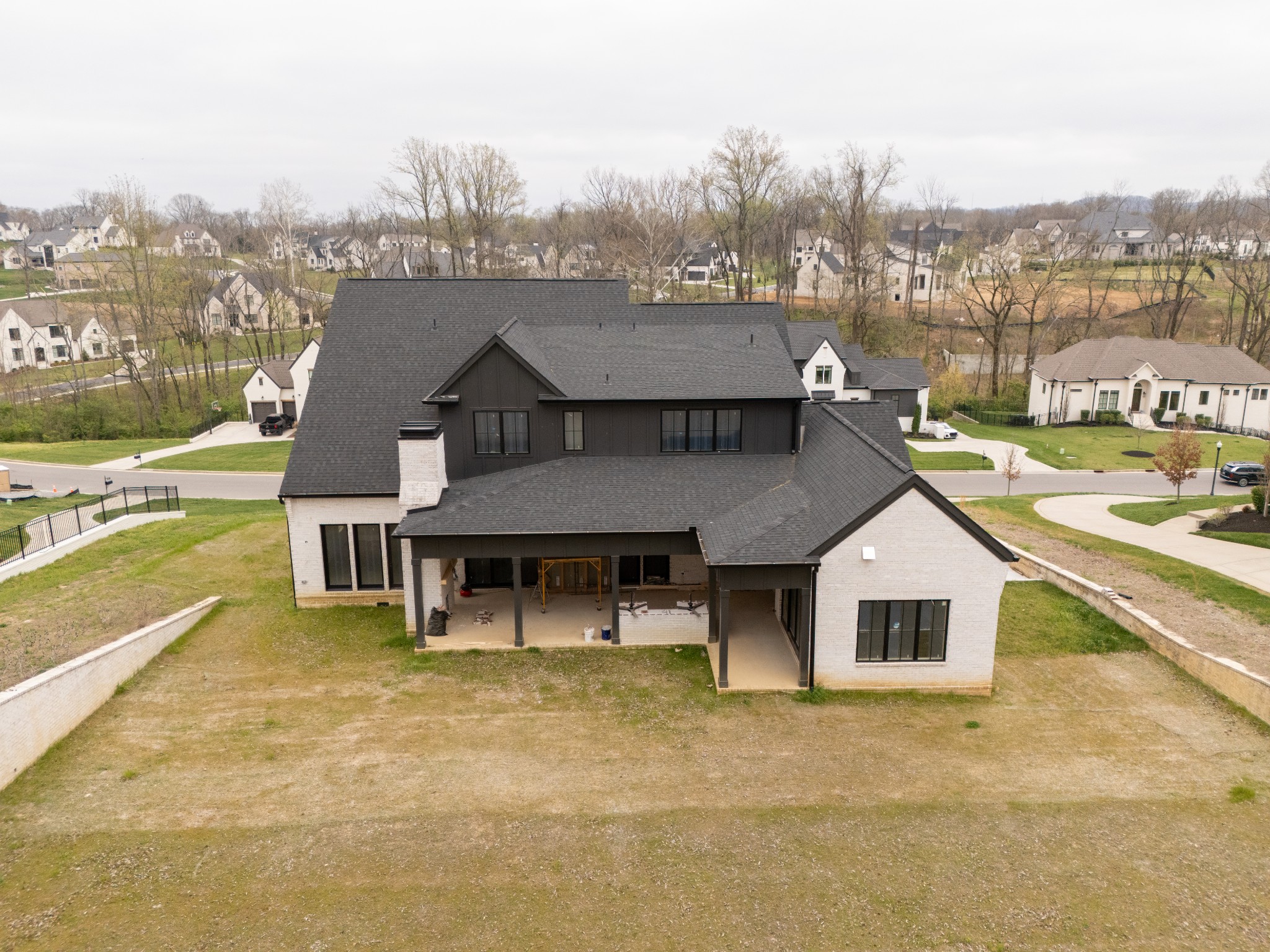 1586 Eastwood Dr