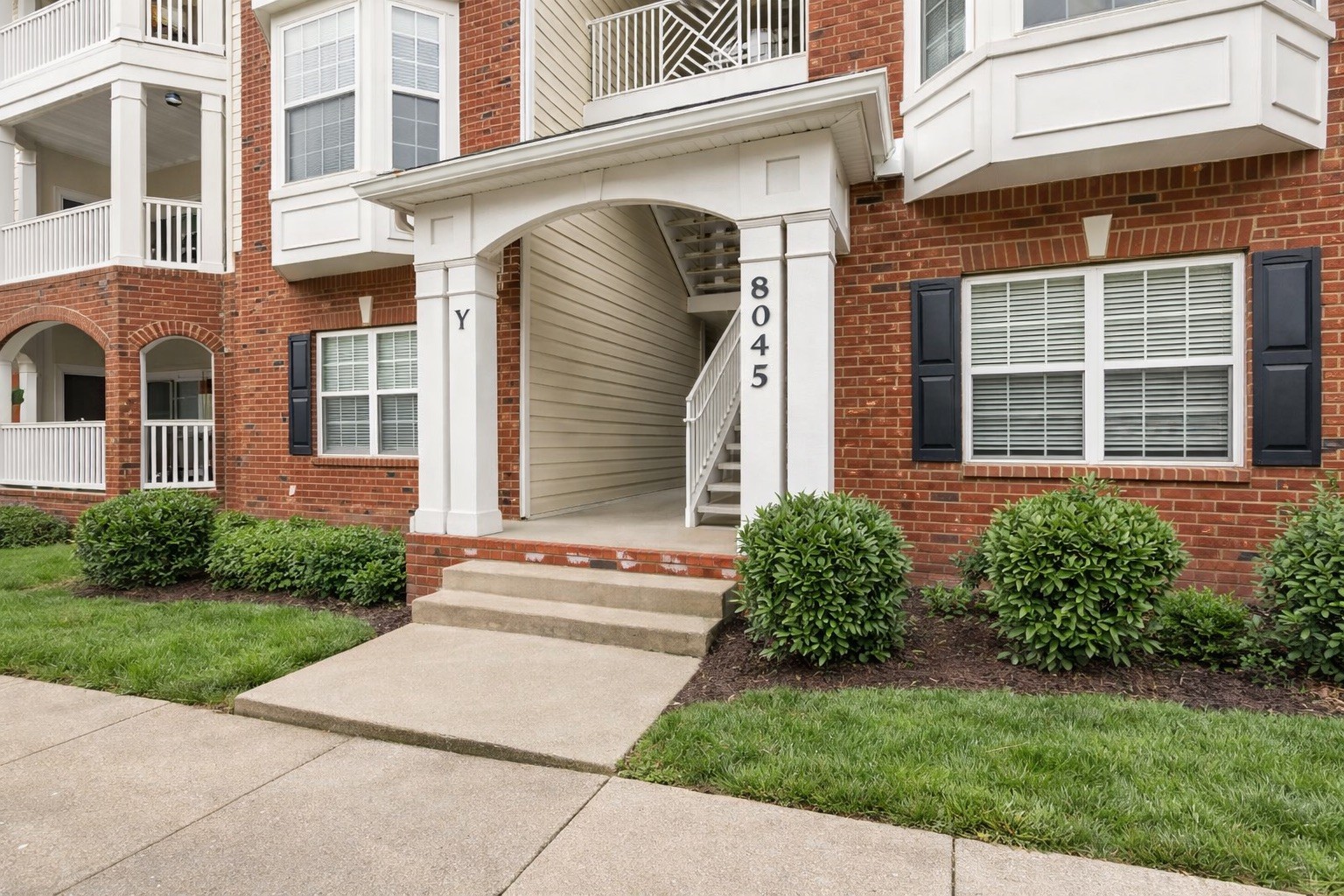8045 Bienville Dr Unit: 5
