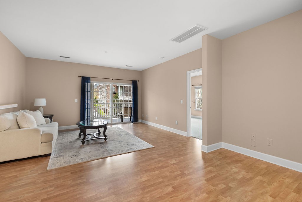 8045 Bienville Dr Unit: 5