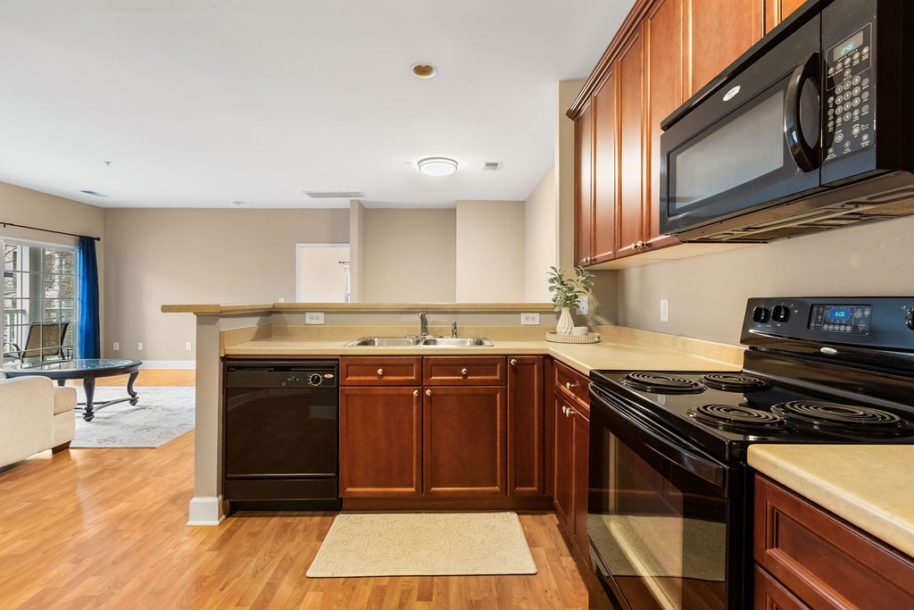 8045 Bienville Dr Unit: 5