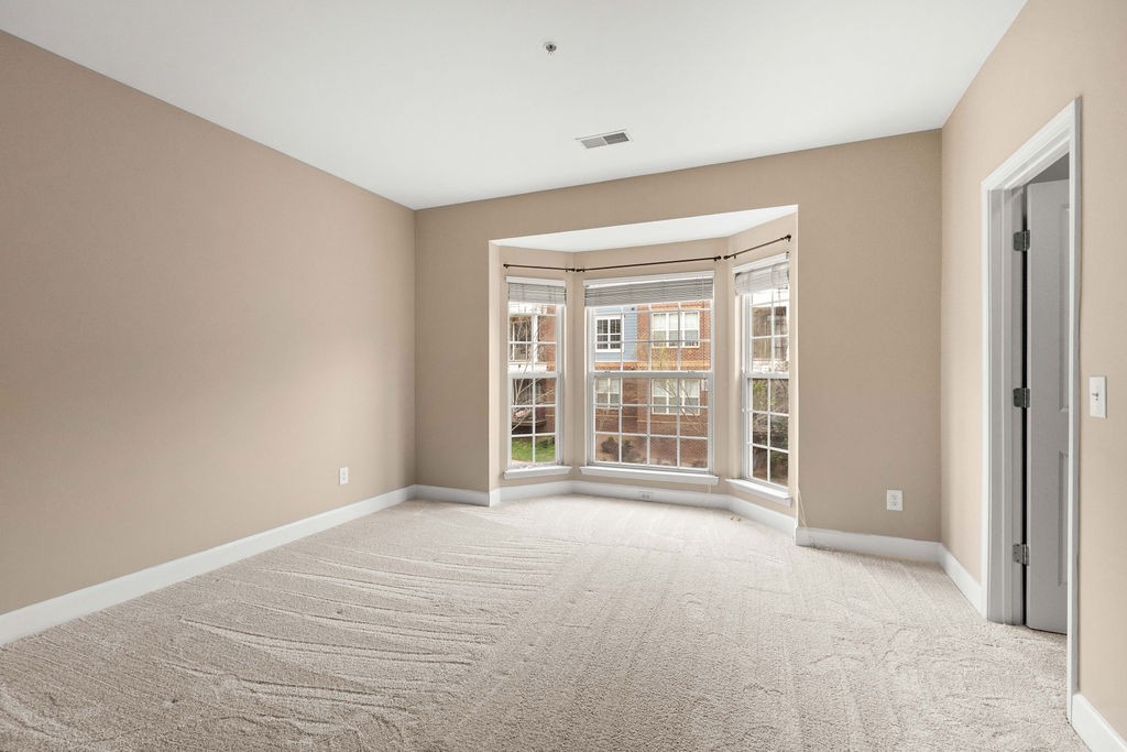 8045 Bienville Dr Unit: 5