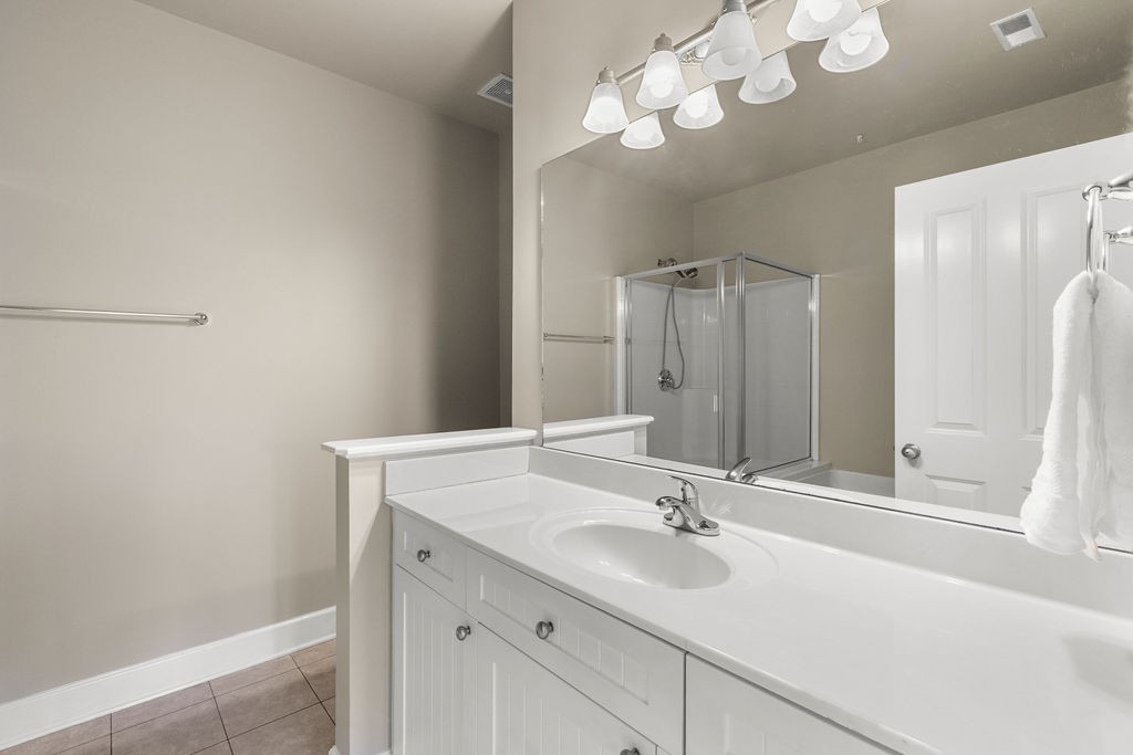 8045 Bienville Dr Unit: 5