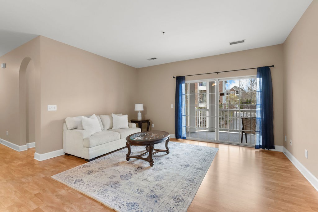 8045 Bienville Dr Unit: 5