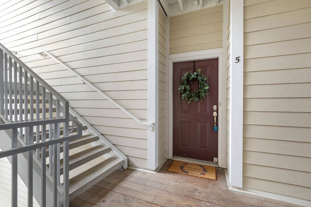 8045 Bienville Dr Unit: 5