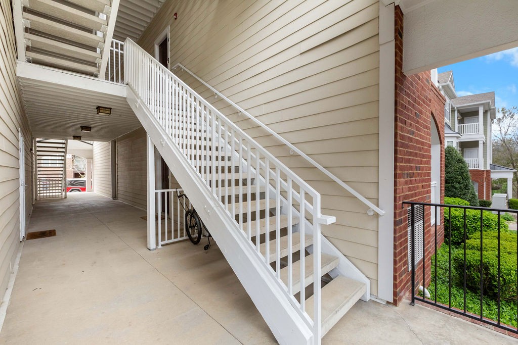 8045 Bienville Dr Unit: 5