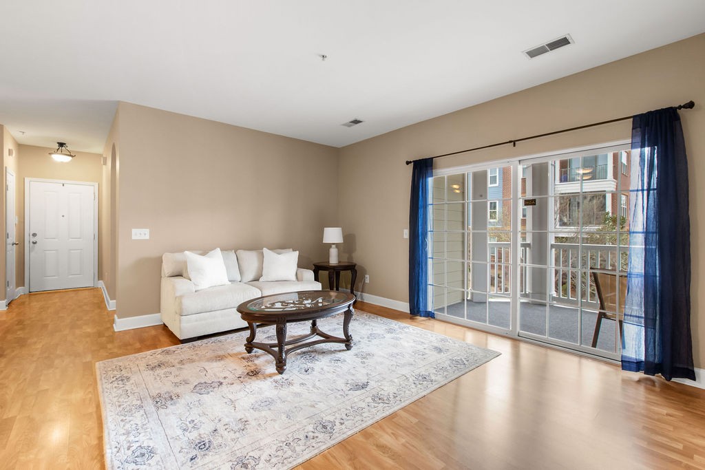 8045 Bienville Dr Unit: 5