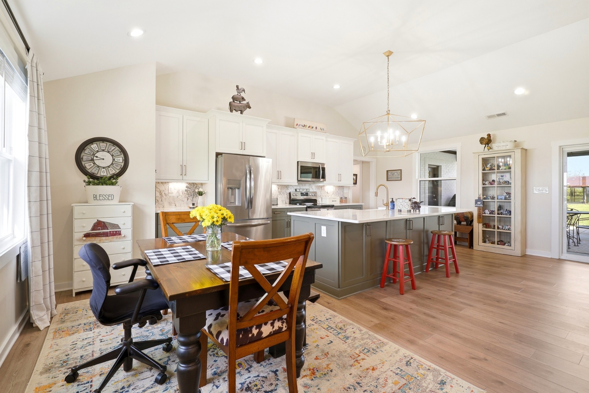 600 Squire Hall Rd