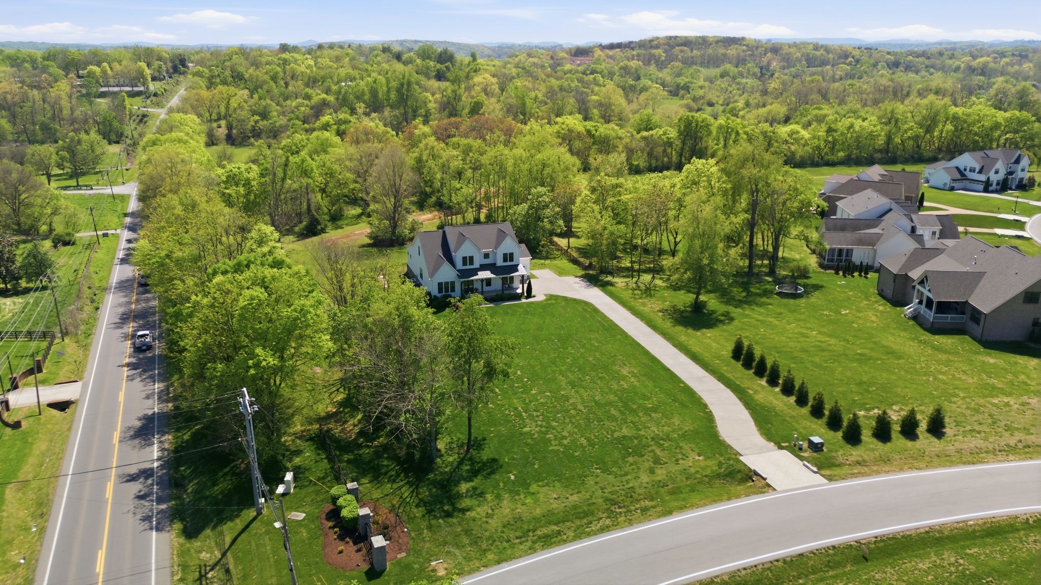 8001 Burning Tree Farm Rd