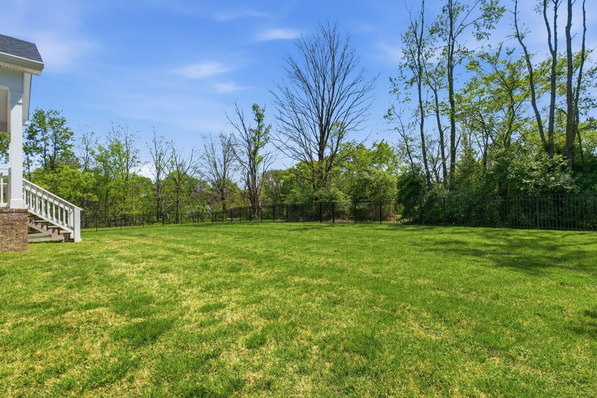 8001 Burning Tree Farm Rd