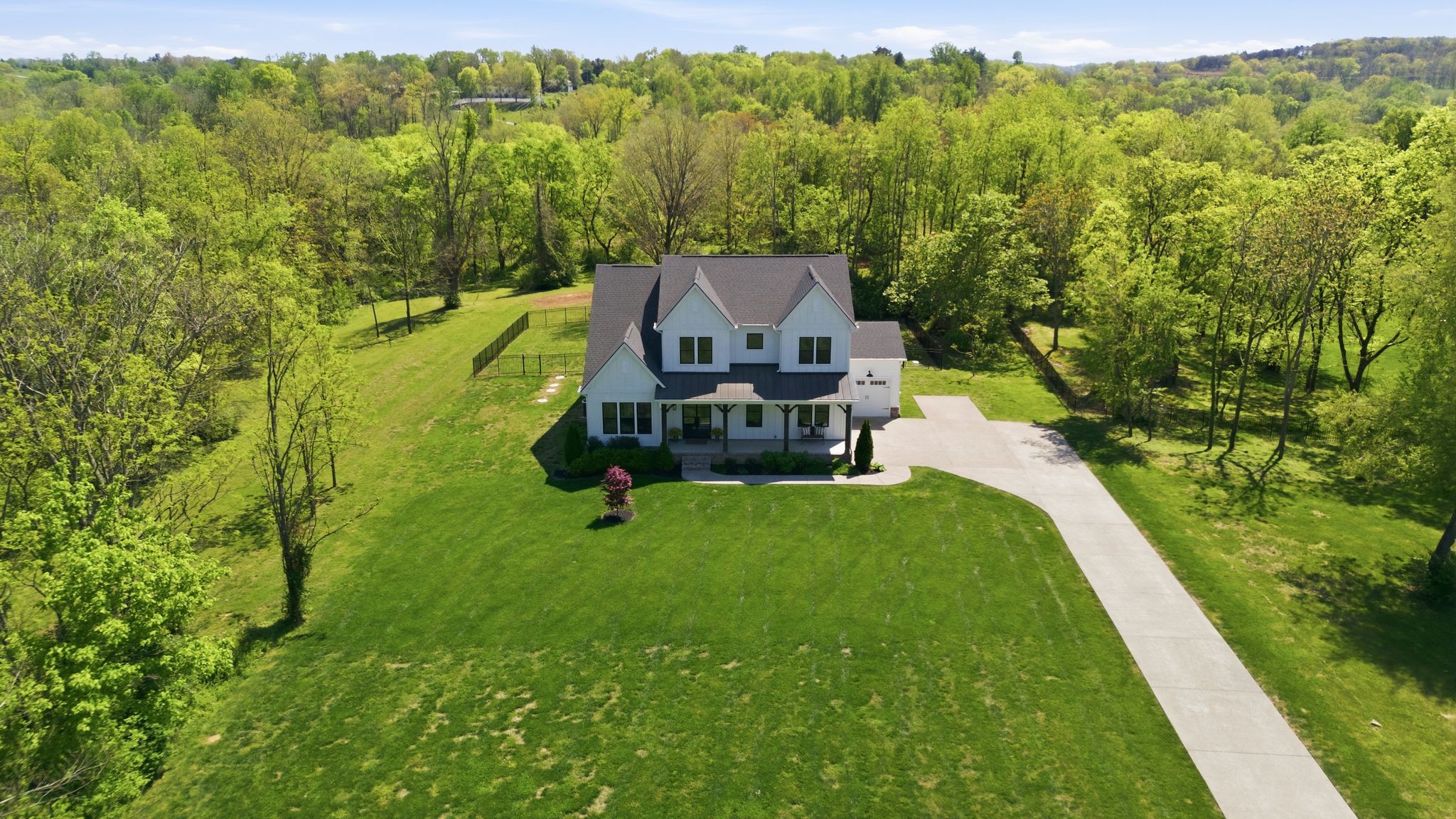 8001 Burning Tree Farm Rd