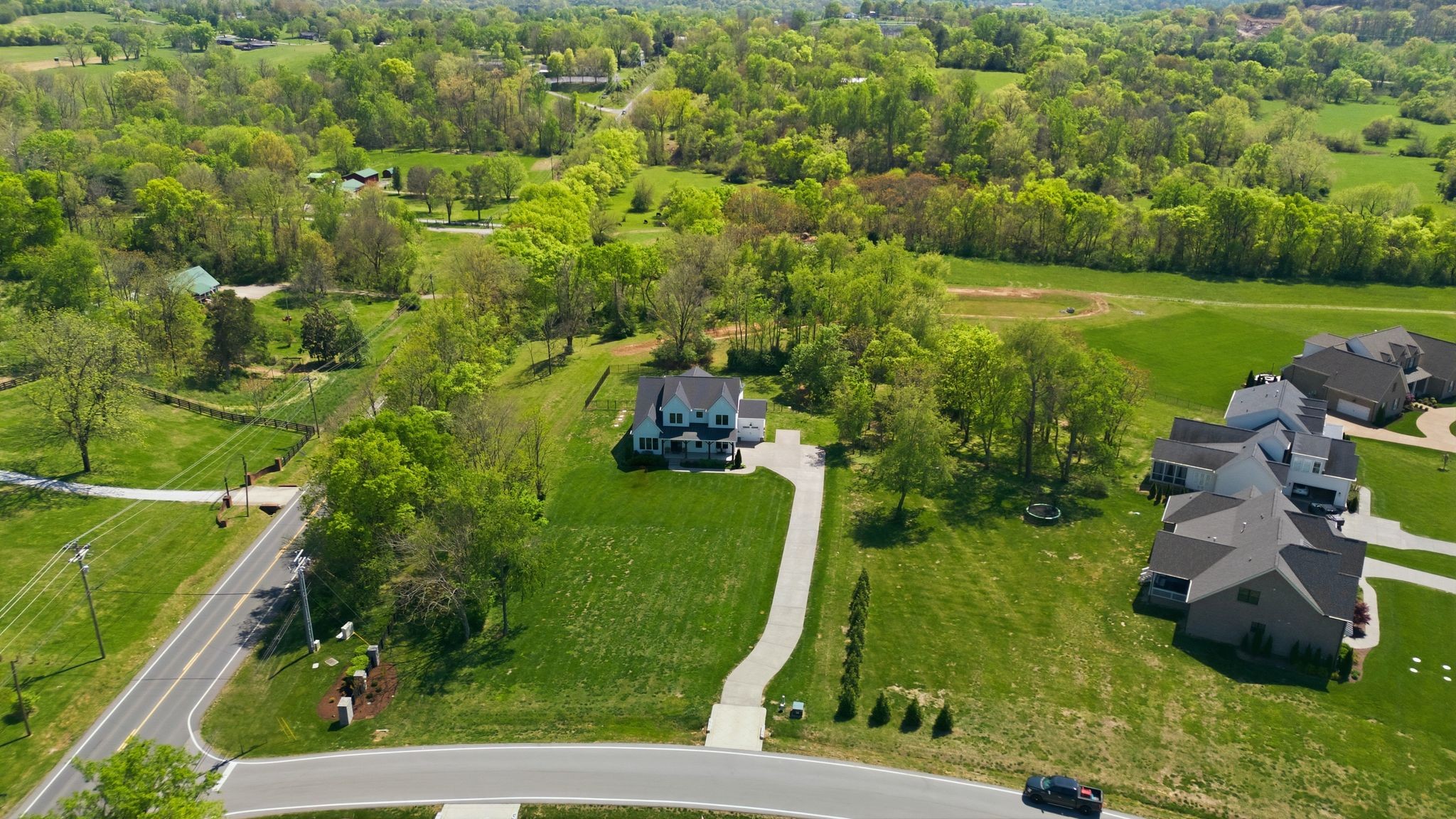 8001 Burning Tree Farm Rd