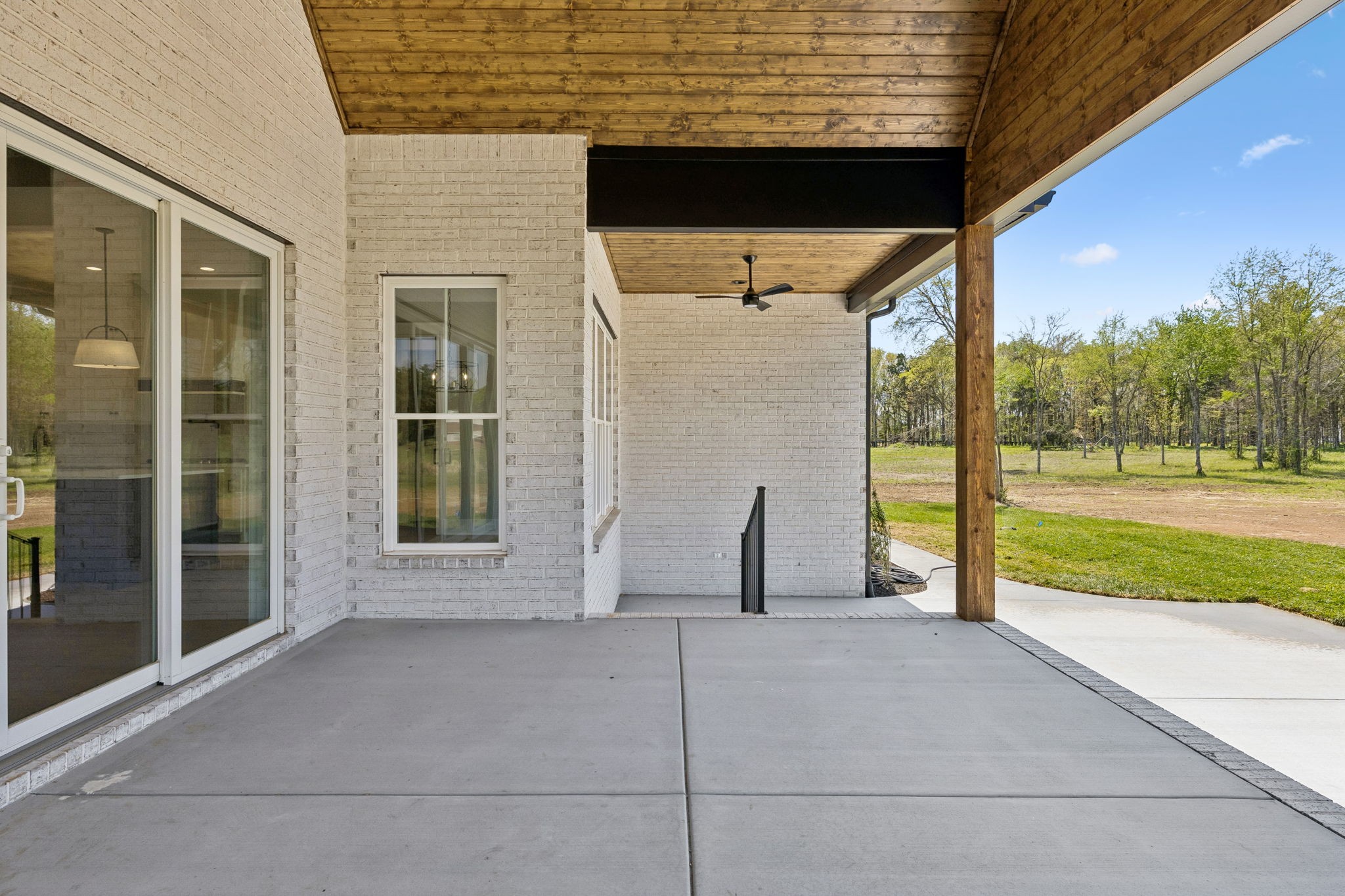 3268 Armstrong Valley Rd