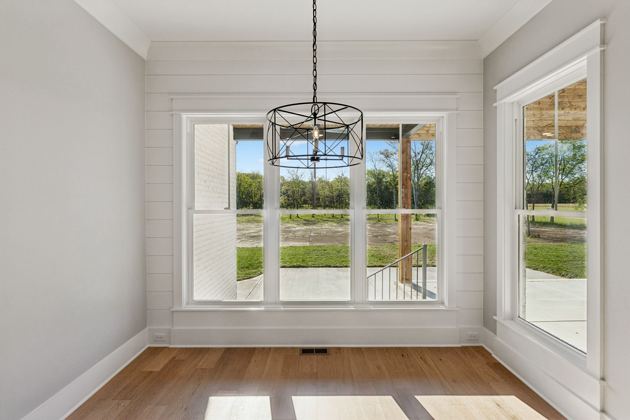 3268 Armstrong Valley Rd