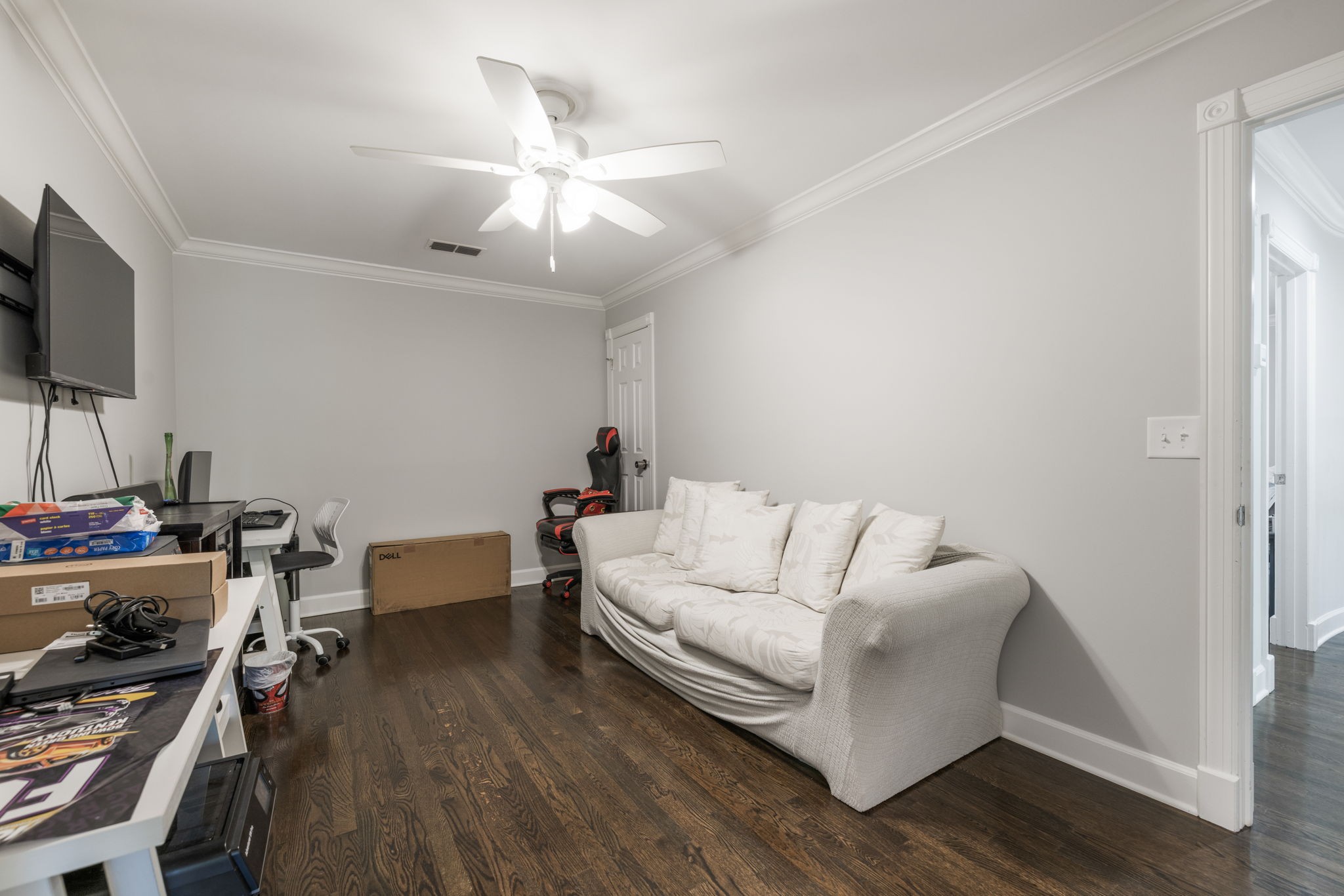 910 Elmington Ct